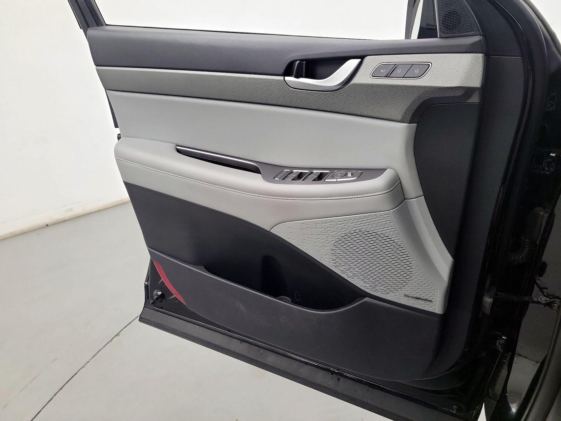 Thumbnail: 2024 Hyundai Palisade - 10