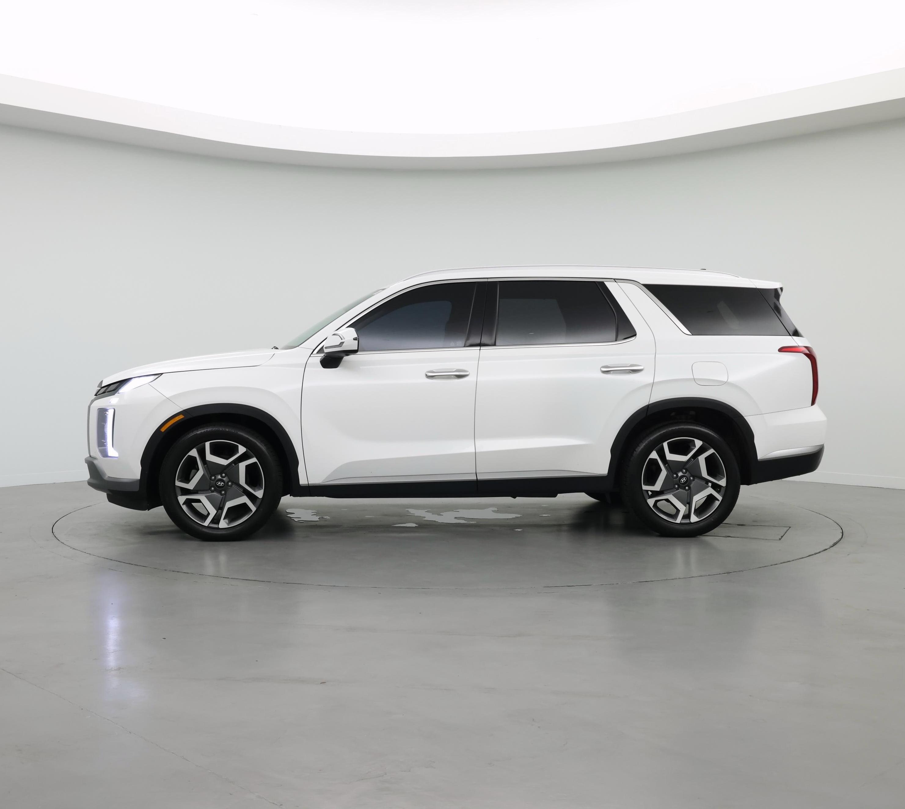Thumbnail: 2023 Hyundai Palisade - 3