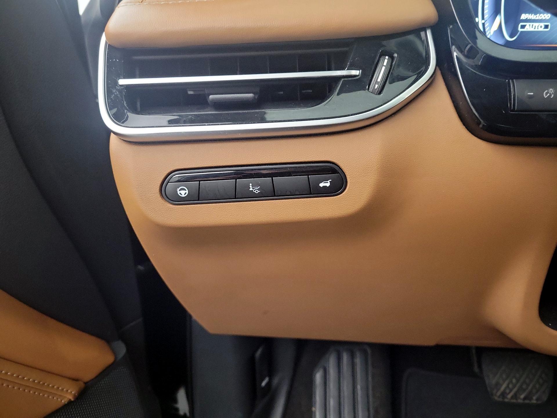 Thumbnail: 2023 INFINITI QX60 - 11