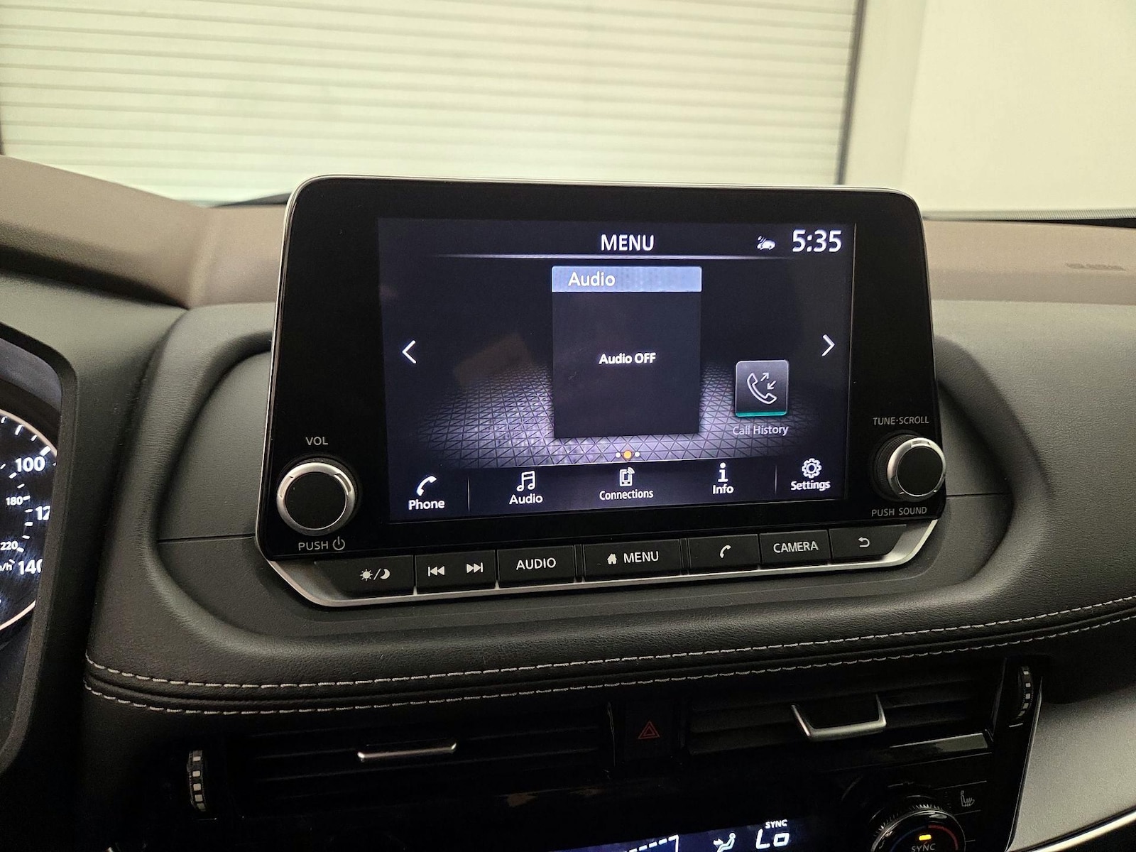 2023 Nissan Rogue SV - Photo 16