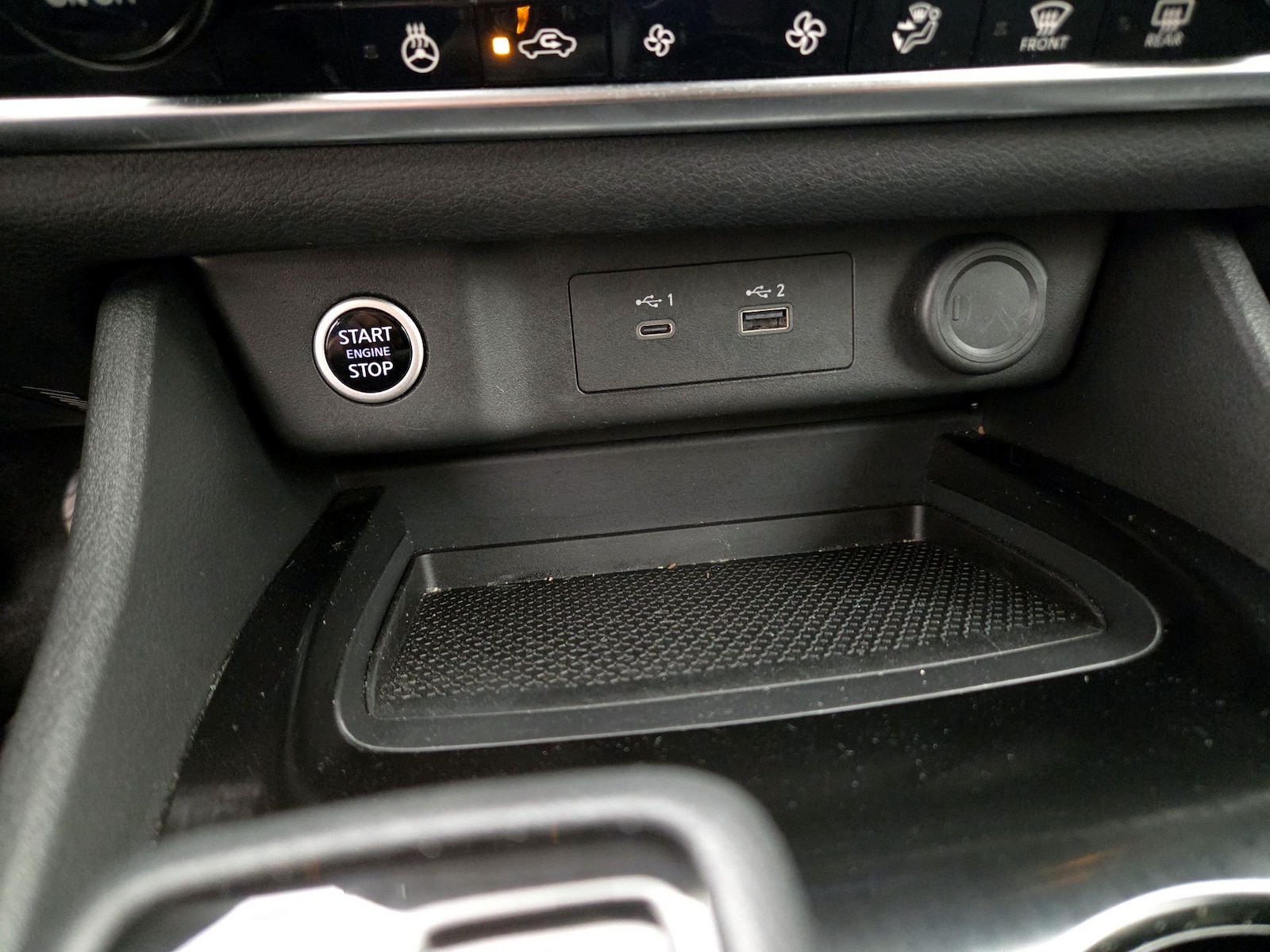 2023 Nissan Rogue SV - Photo 19