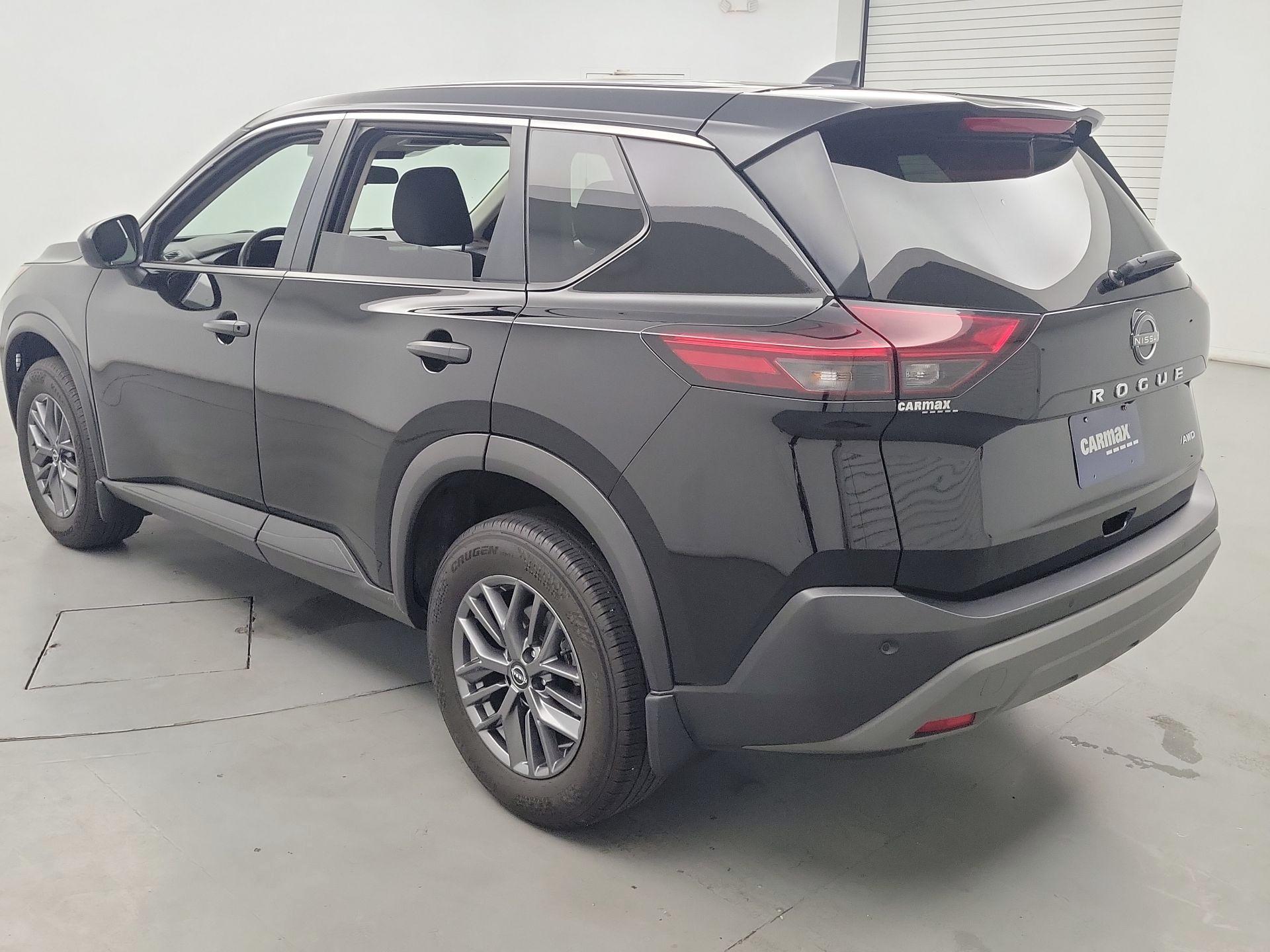 Thumbnail: 2023 Nissan Rogue - 7