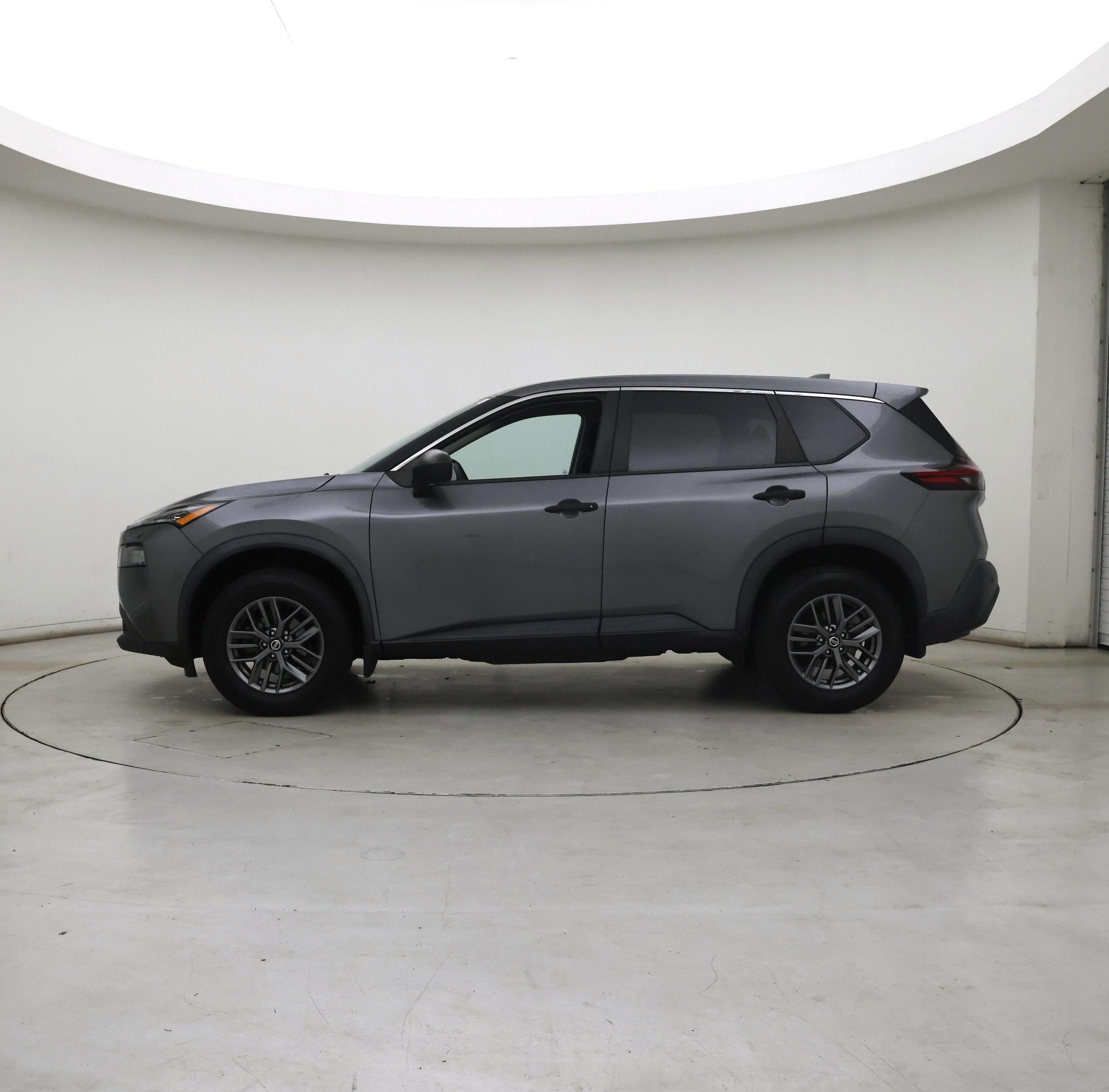 Thumbnail: 2021 Nissan Rogue - 3