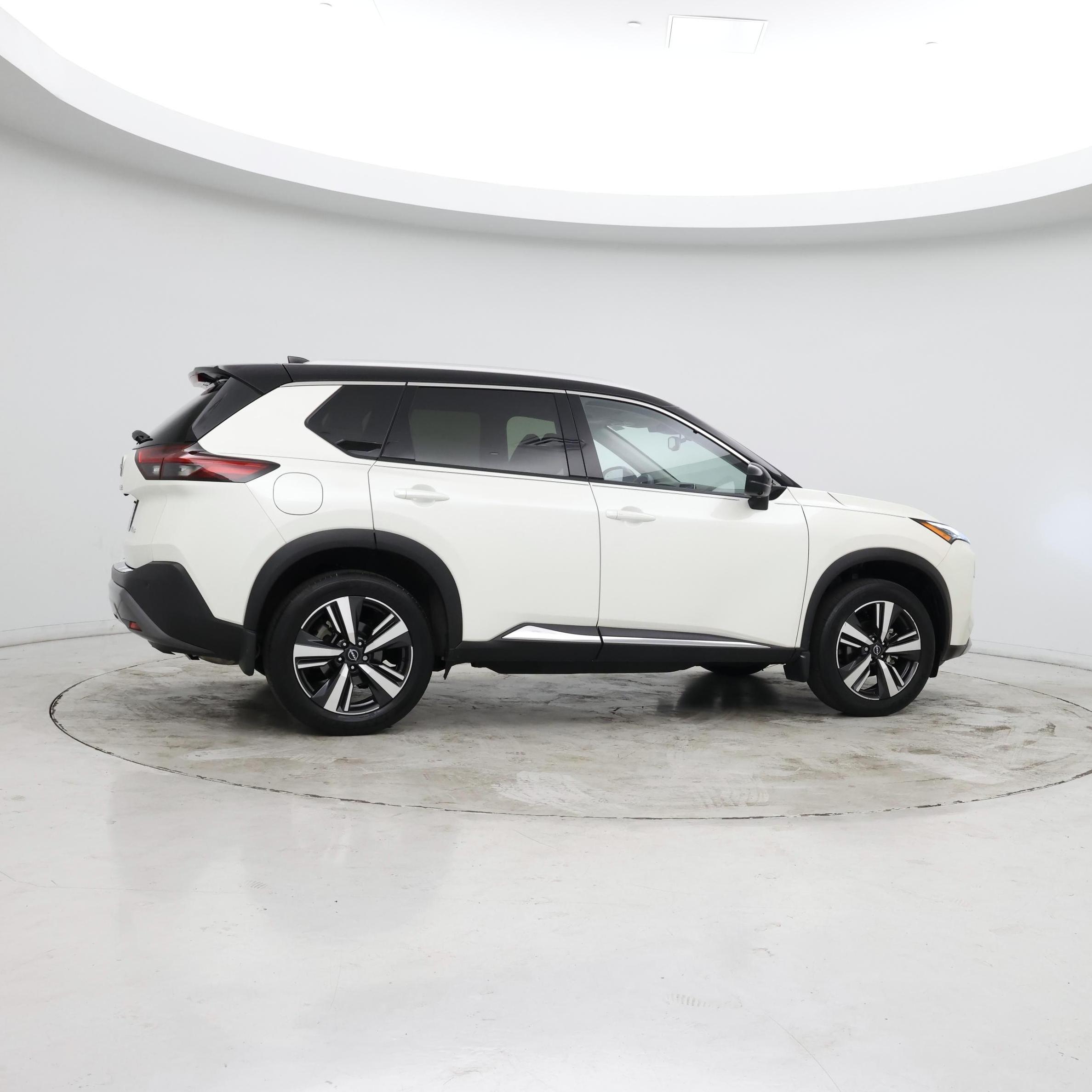 Thumbnail: 2023 Nissan Rogue - 8
