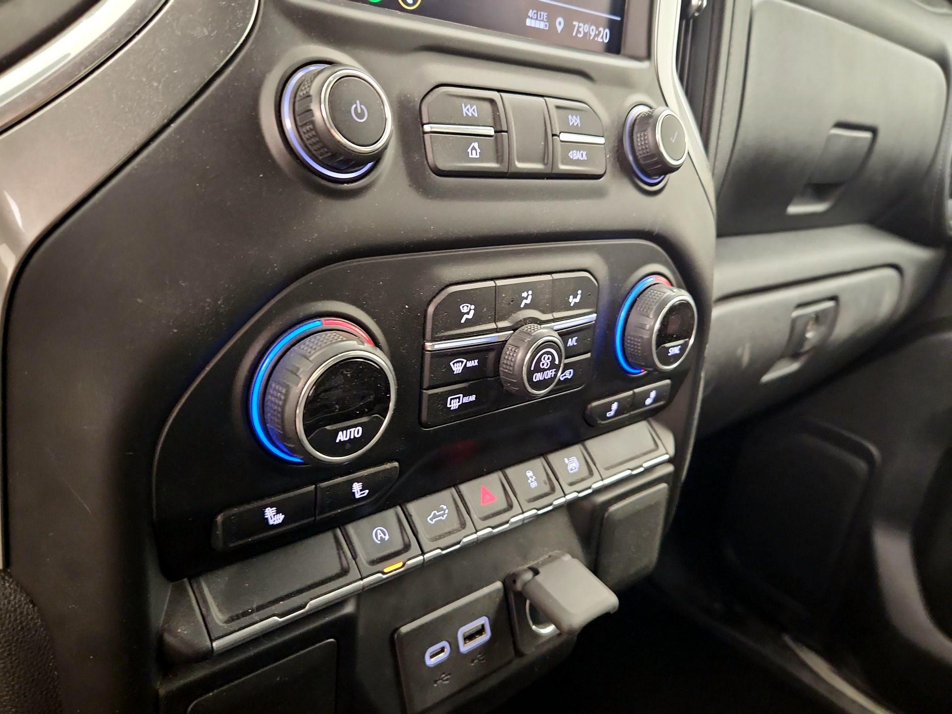 Thumbnail: 2020 Chevrolet Silverado 1500 - 16