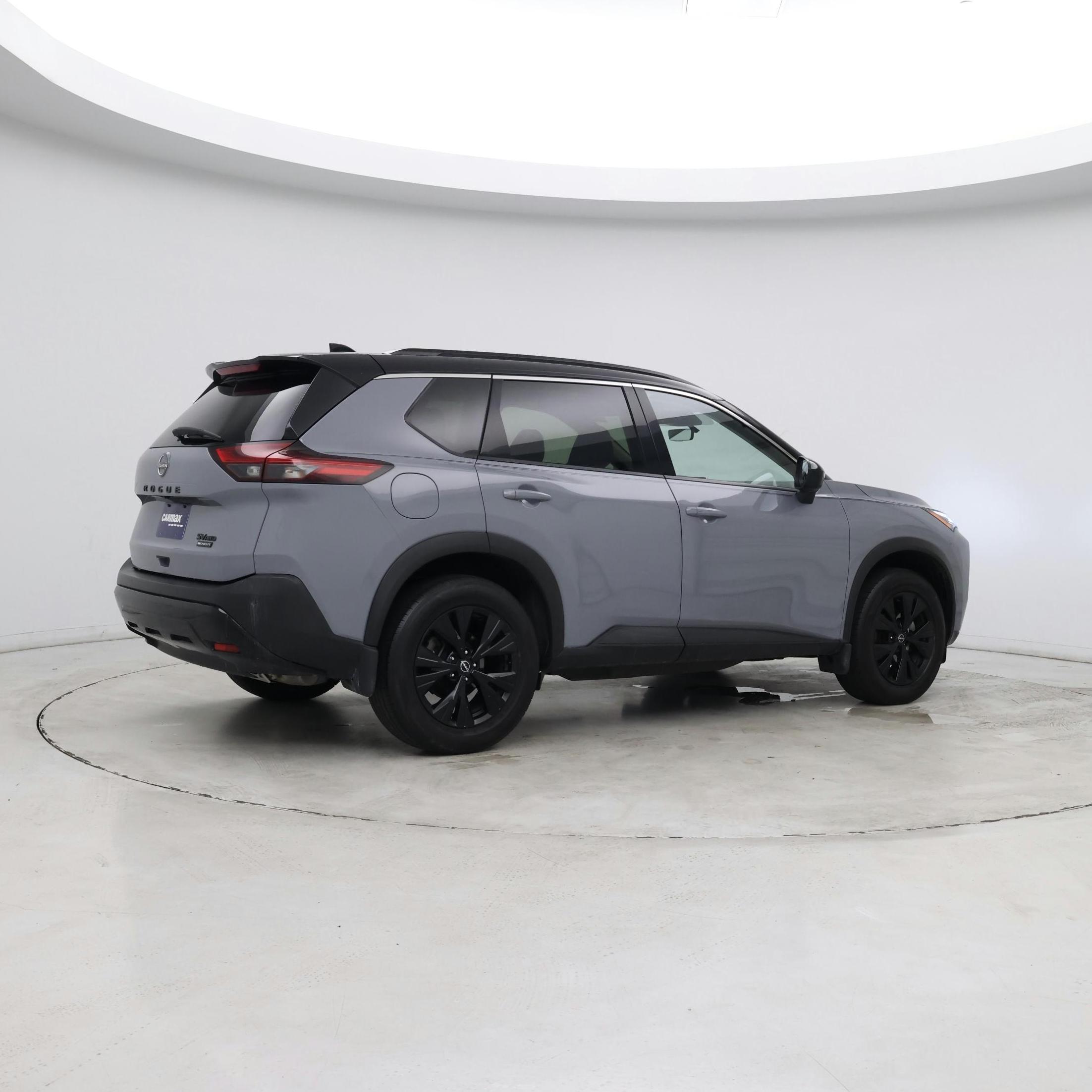Thumbnail: 2023 Nissan Rogue - 4