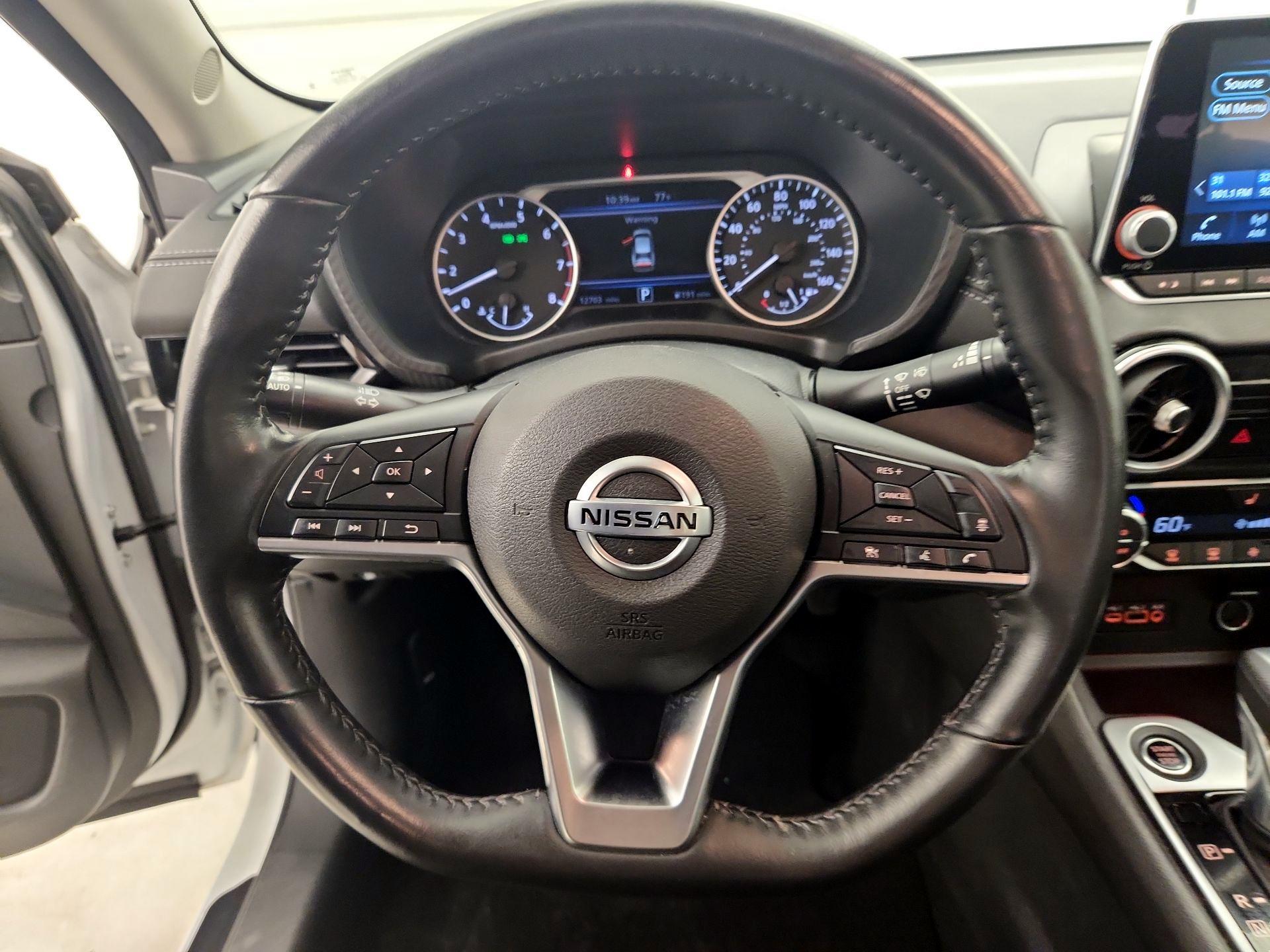 Thumbnail: 2023 Nissan Sentra - 10