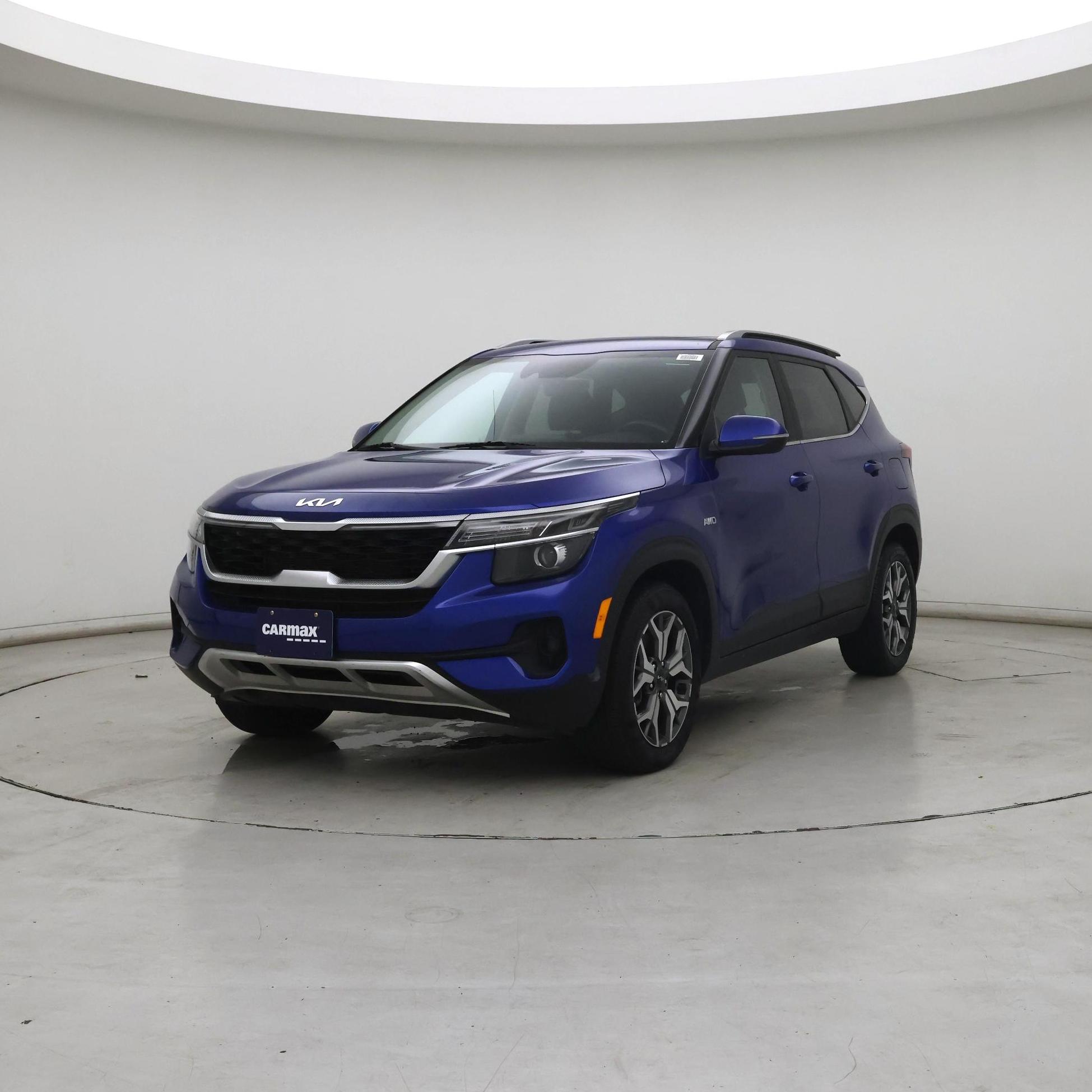 Thumbnail: 2022 Kia Seltos - 4
