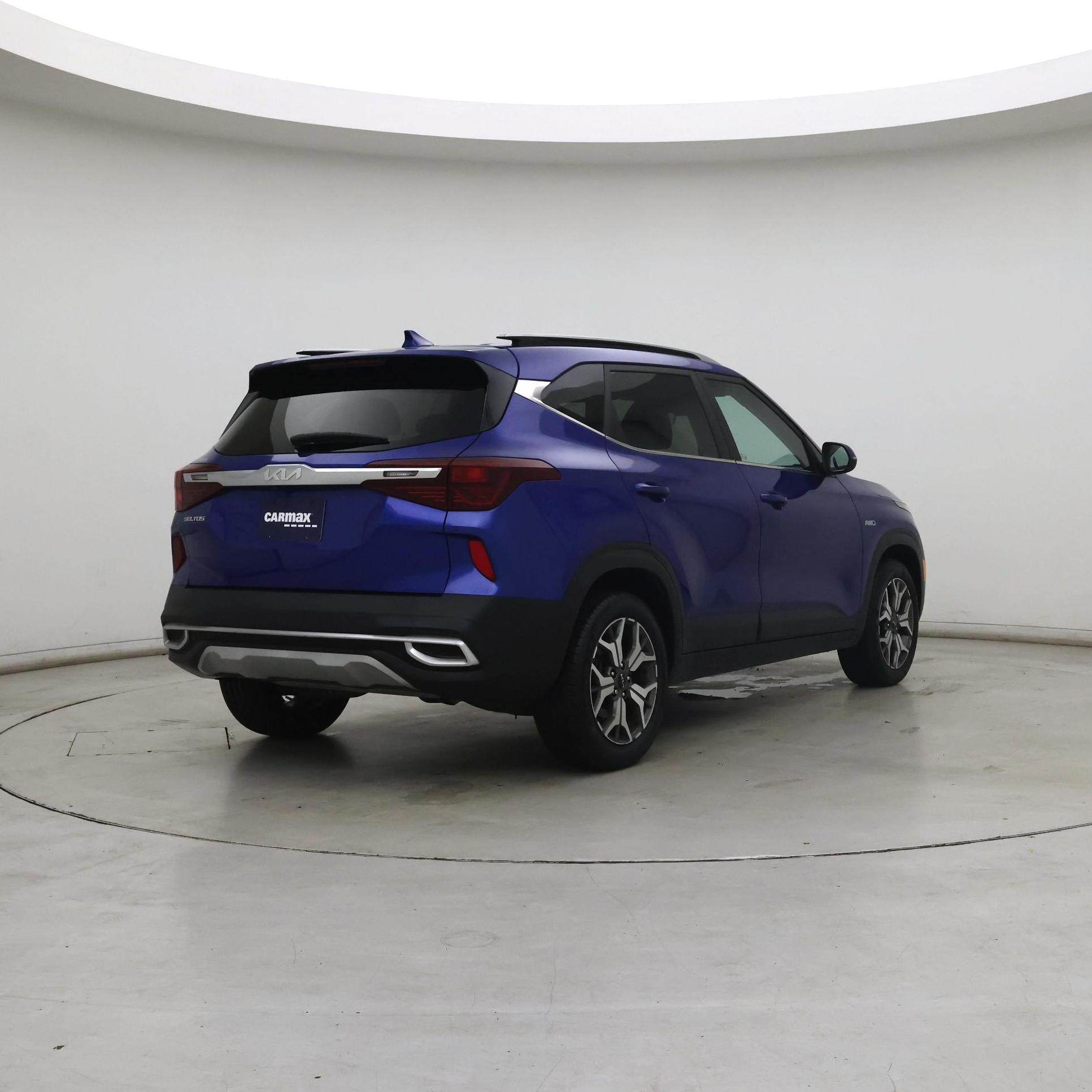 Thumbnail: 2022 Kia Seltos - 8