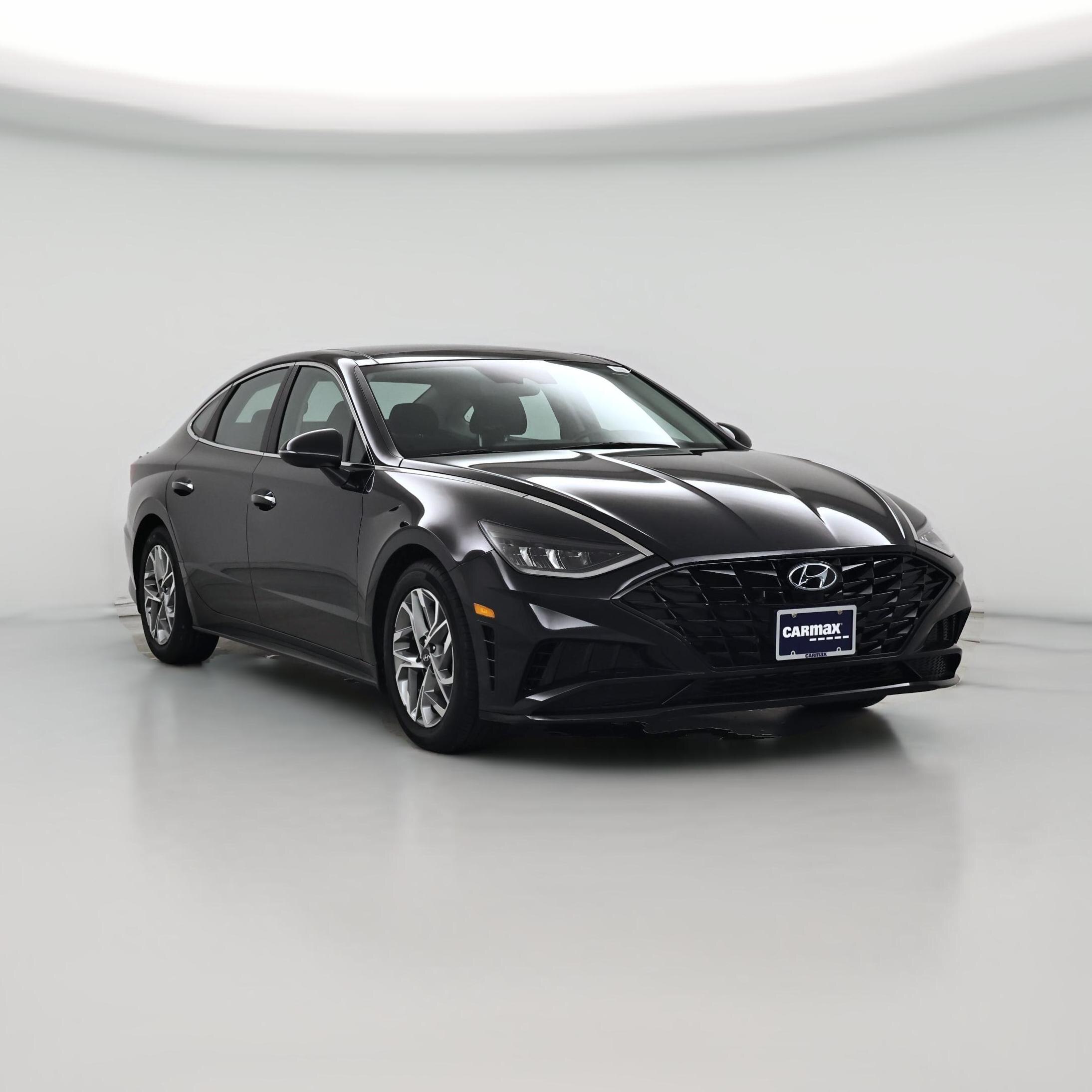 Thumbnail: 2023 Hyundai Sonata - 1