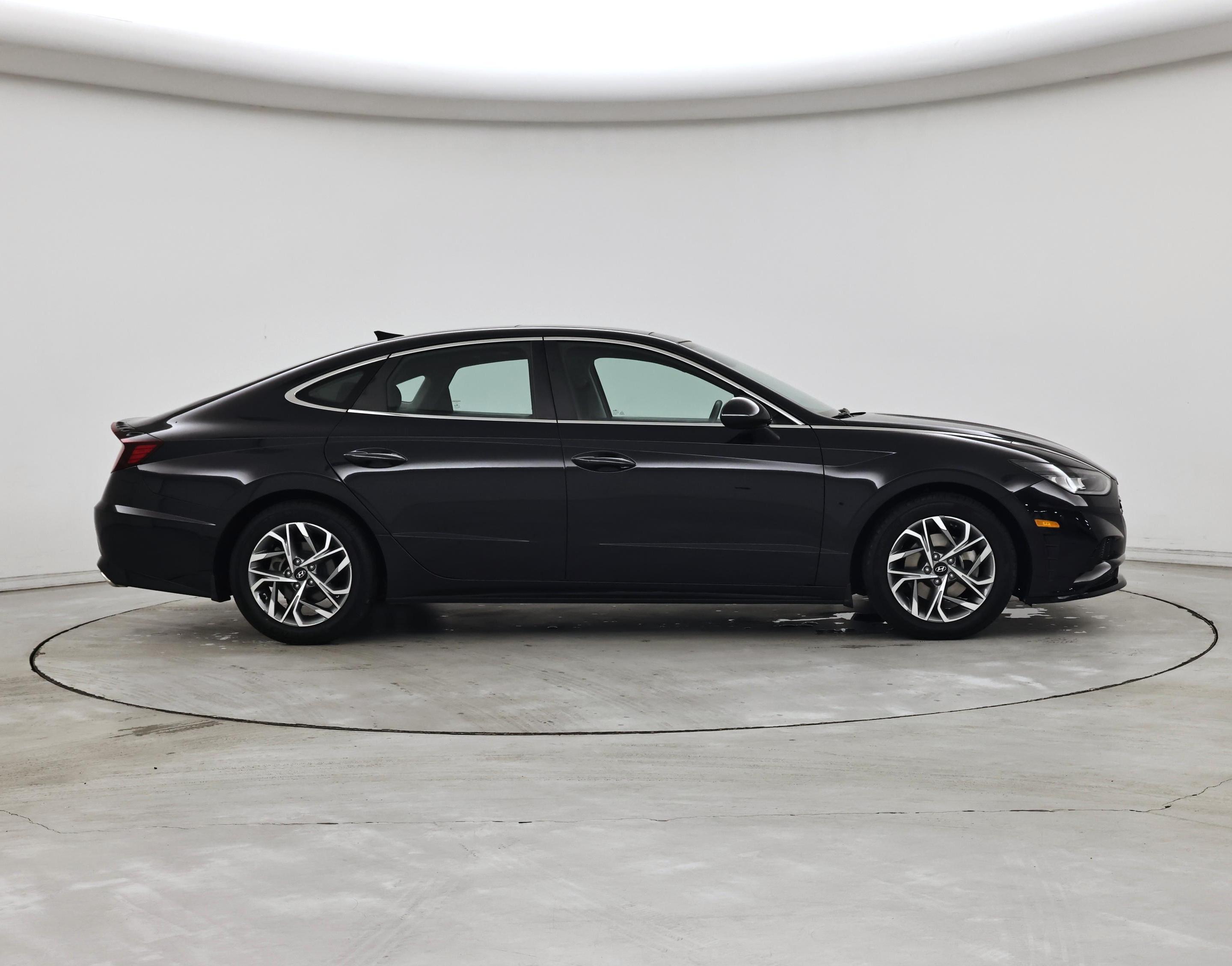 Thumbnail: 2023 Hyundai Sonata - 7