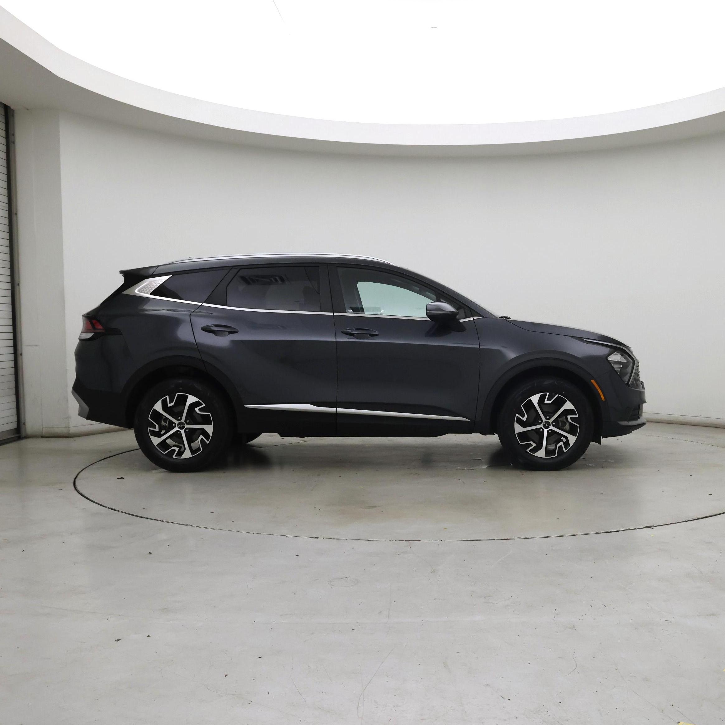 Thumbnail: 2023 Kia Sportage - 7