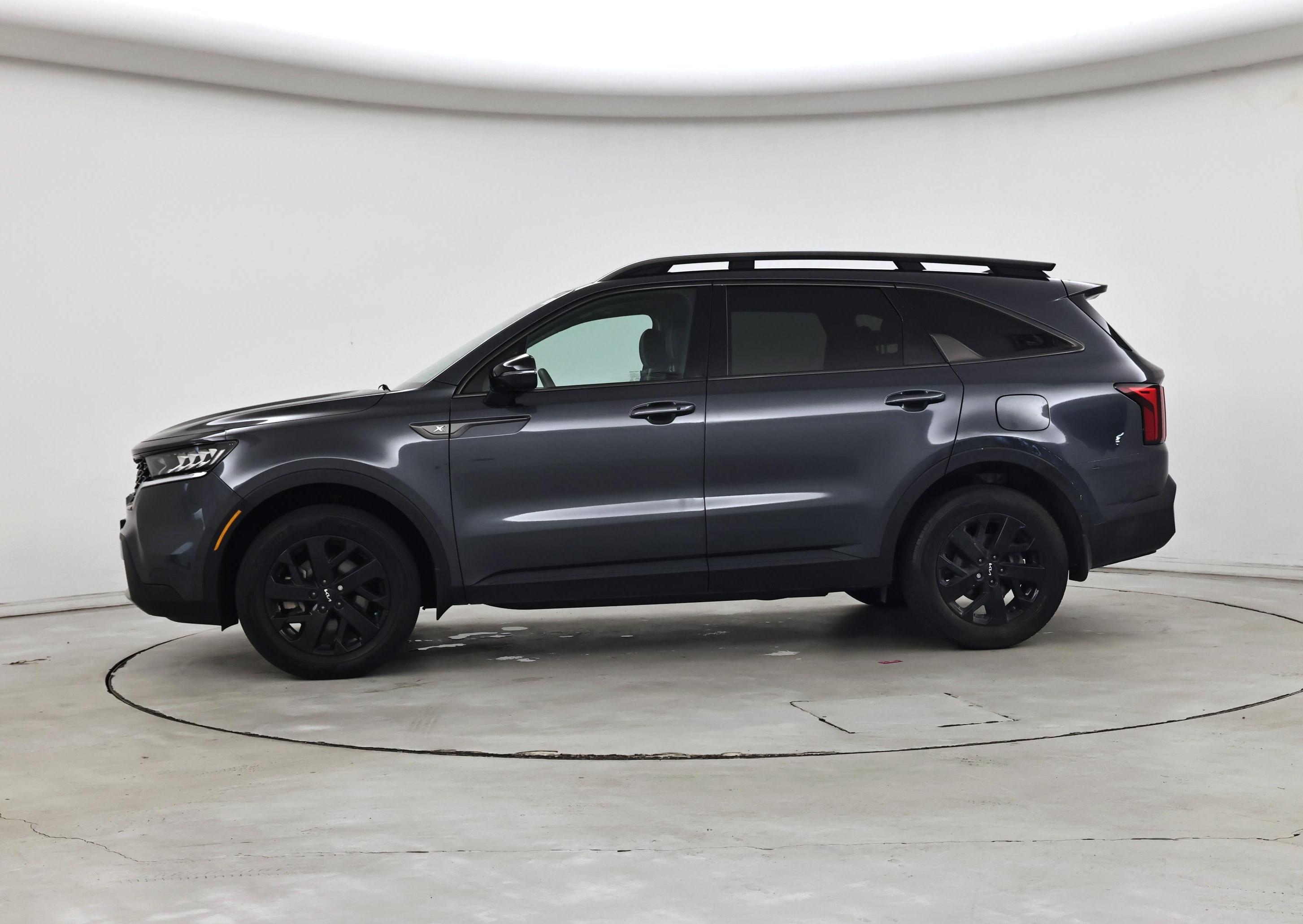 Thumbnail: 2023 Kia Sorento - 3