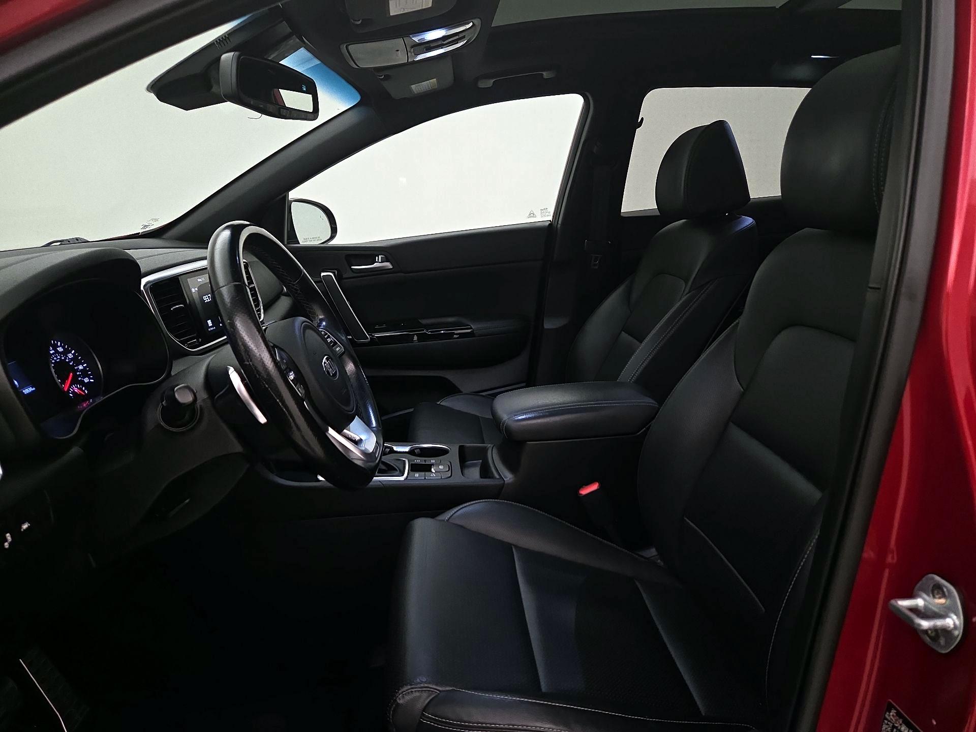 Thumbnail: 2020 Kia Sportage - 11