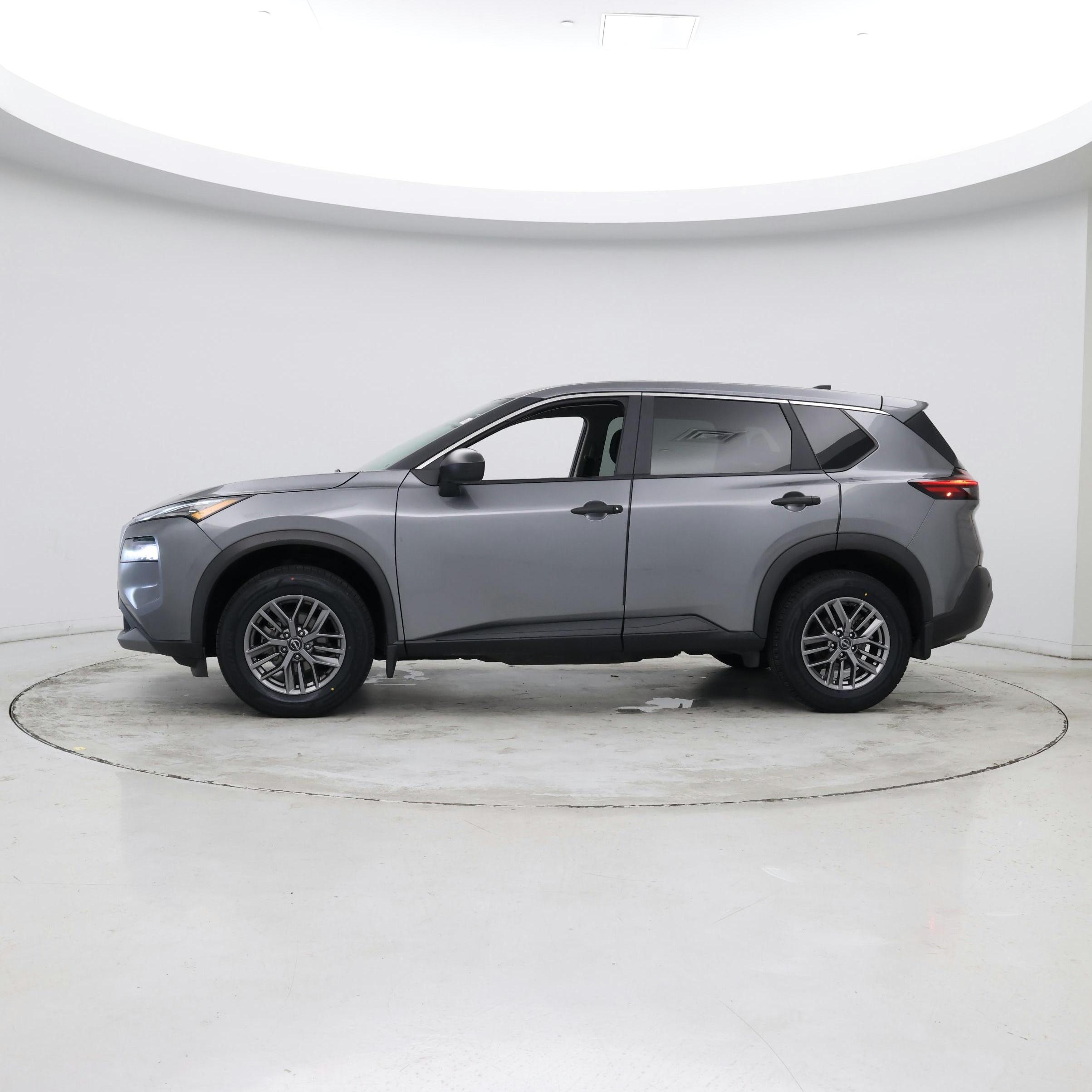 Thumbnail: 2023 Nissan Rogue - 2
