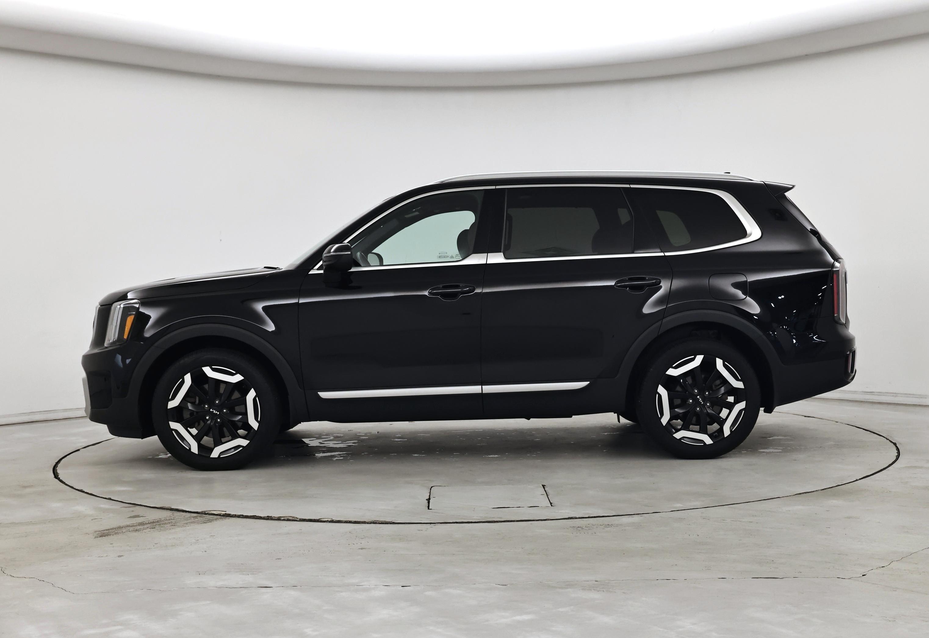 Thumbnail: 2024 Kia Telluride - 3