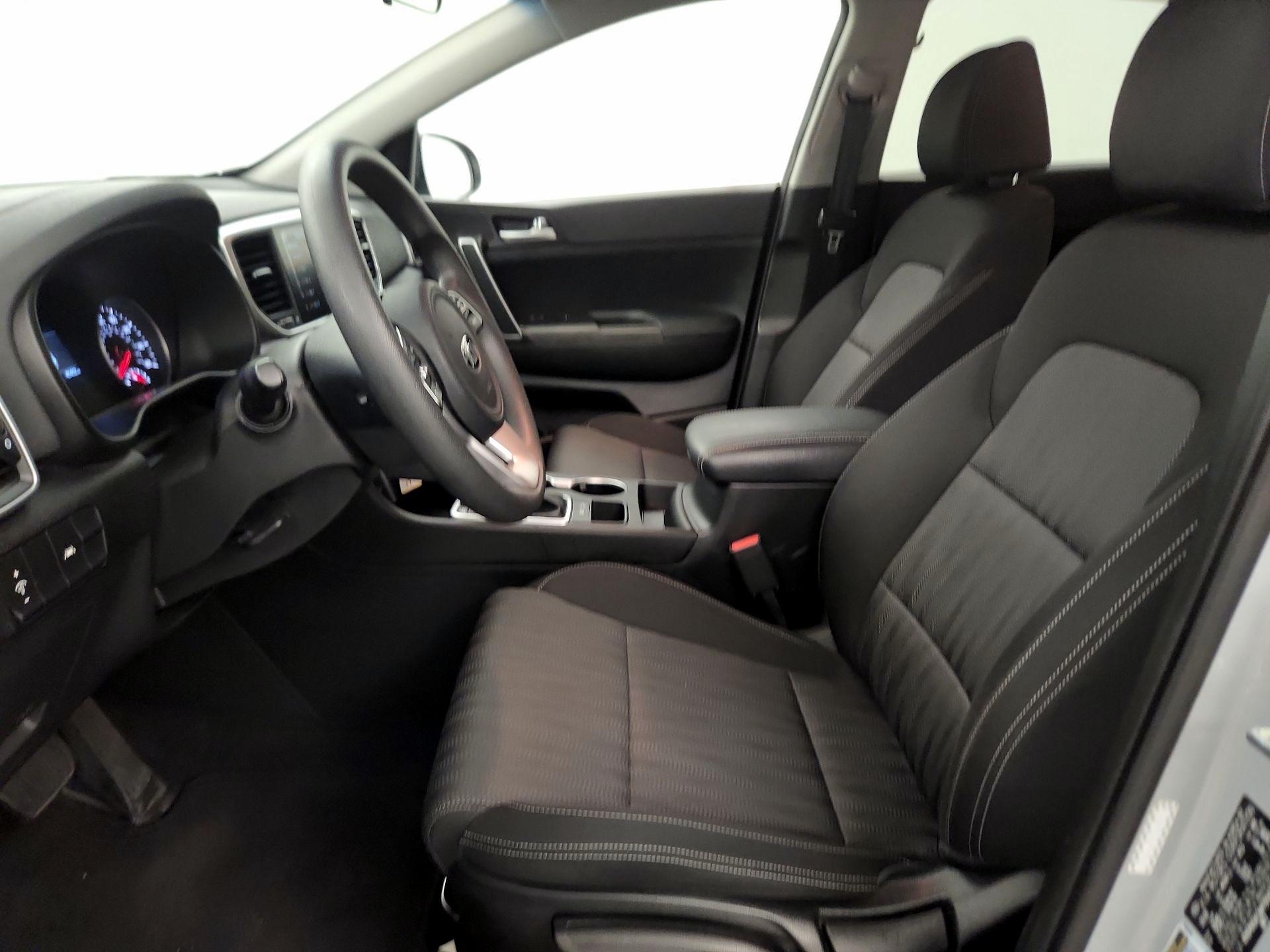 Thumbnail: 2021 Kia Sportage - 11