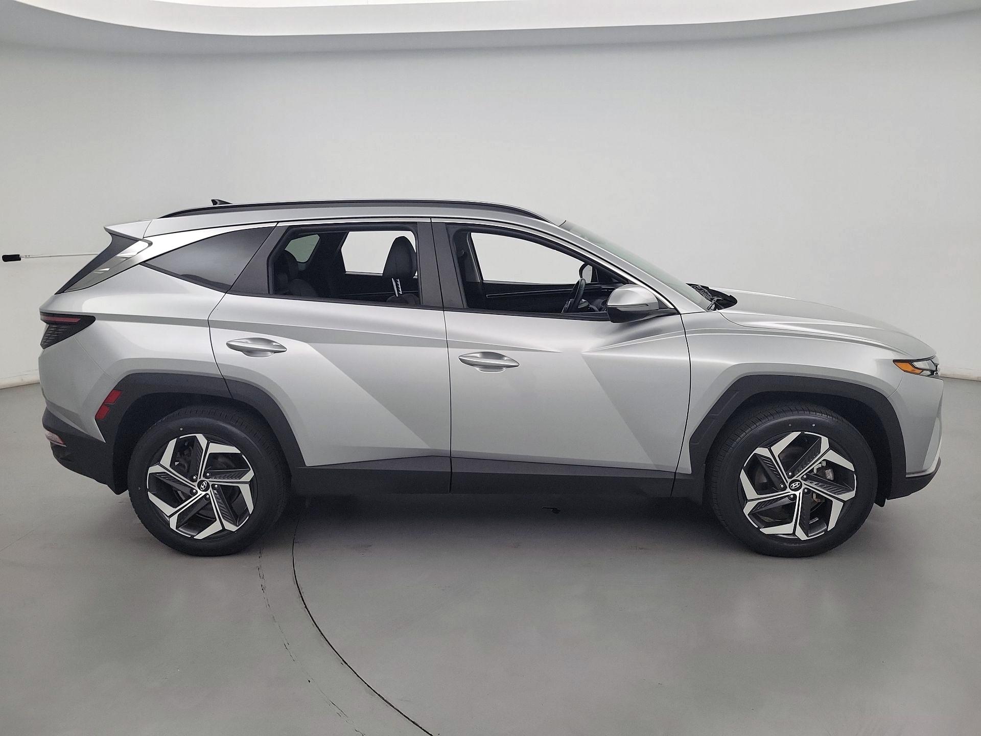 Thumbnail: 2023 Hyundai Tucson - 4