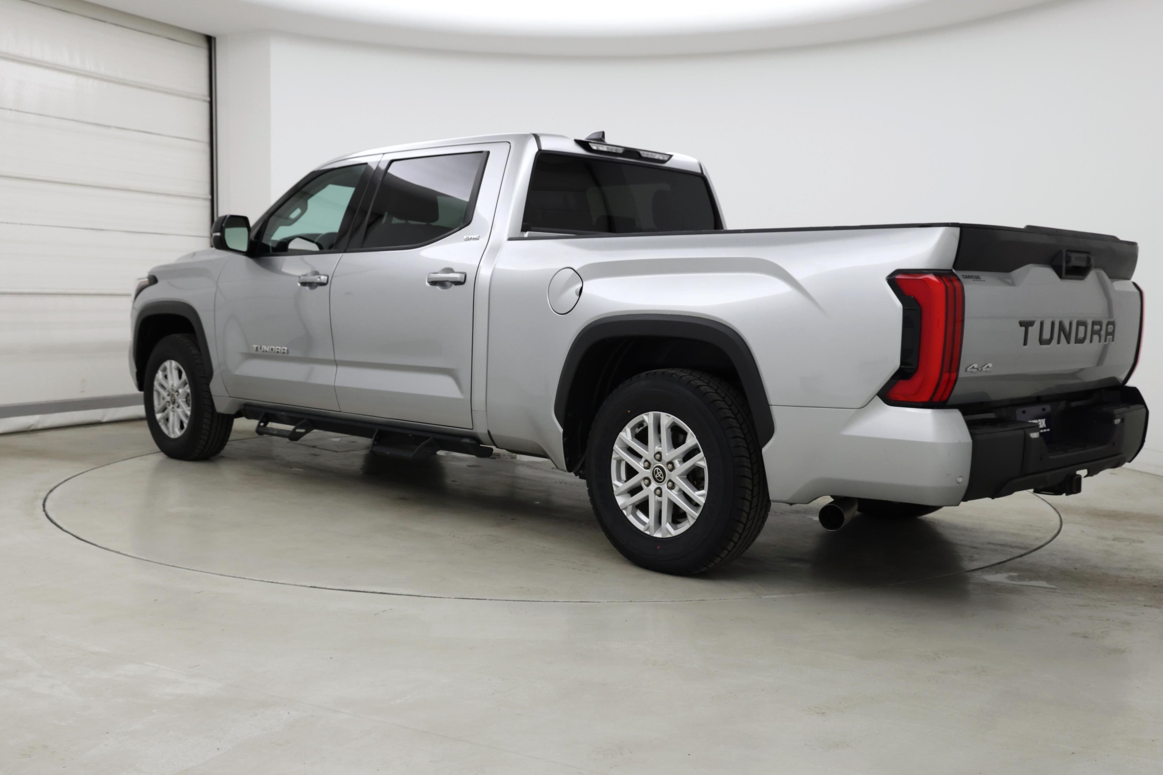 Thumbnail: 2022 Toyota Tundra - 2