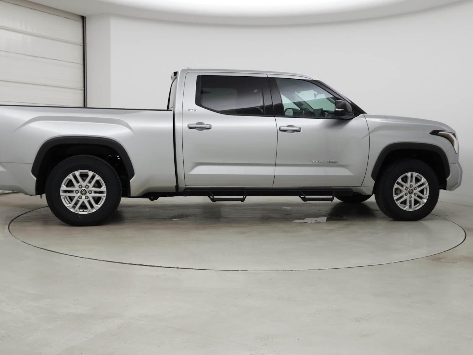 2022 Toyota Tundra SR5 - Photo 8