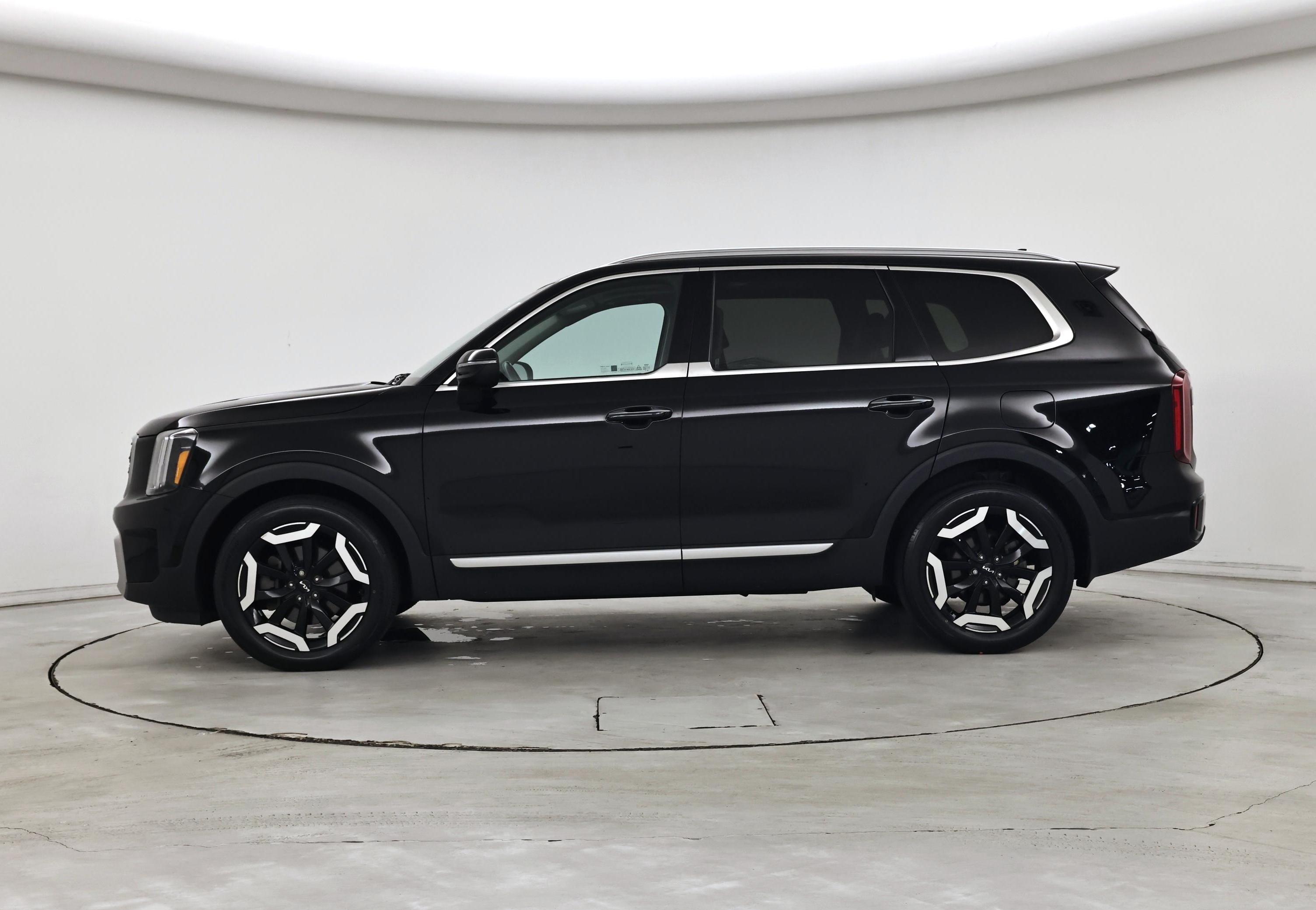 Thumbnail: 2023 Kia Telluride - 3