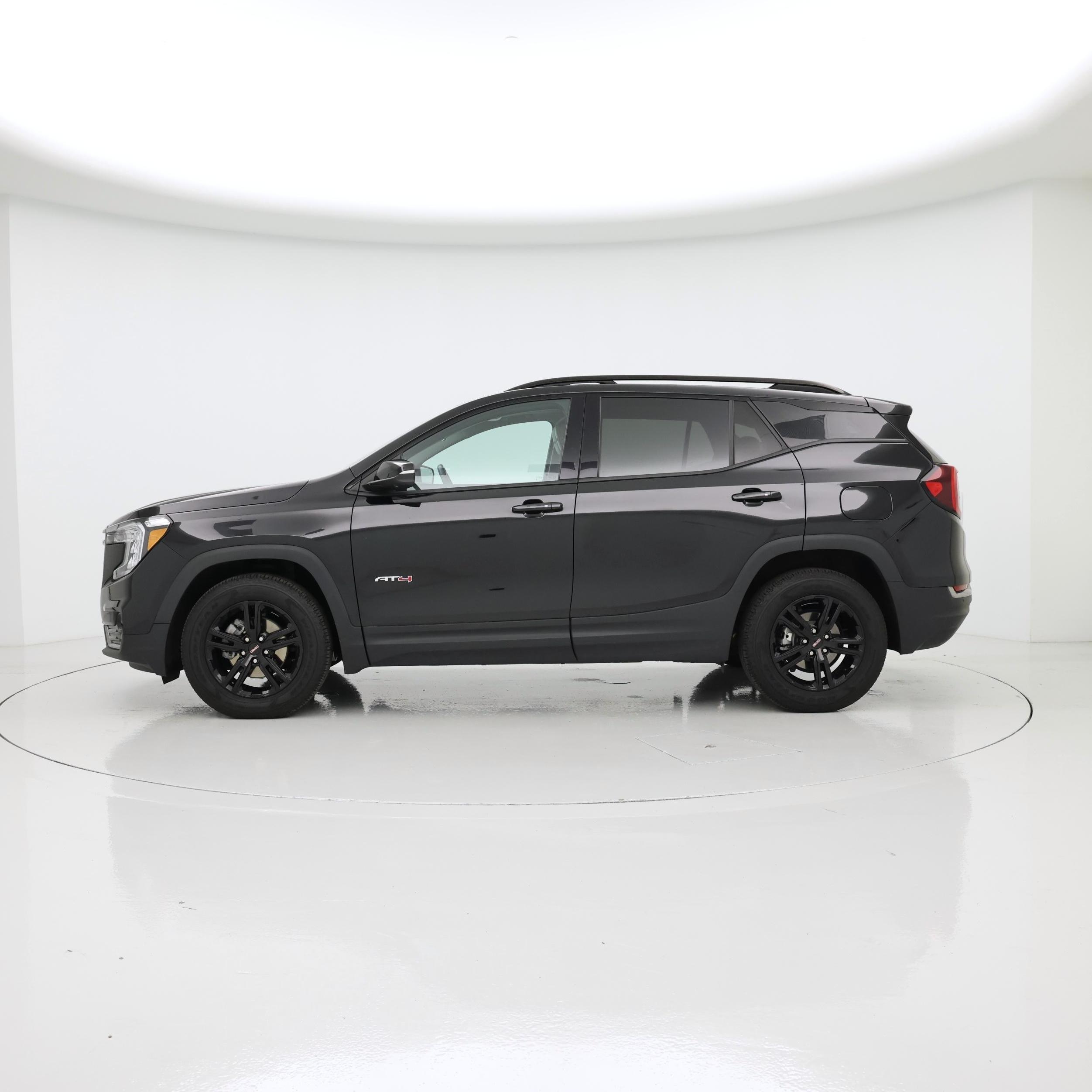 Thumbnail: 2022 GMC Terrain - 3