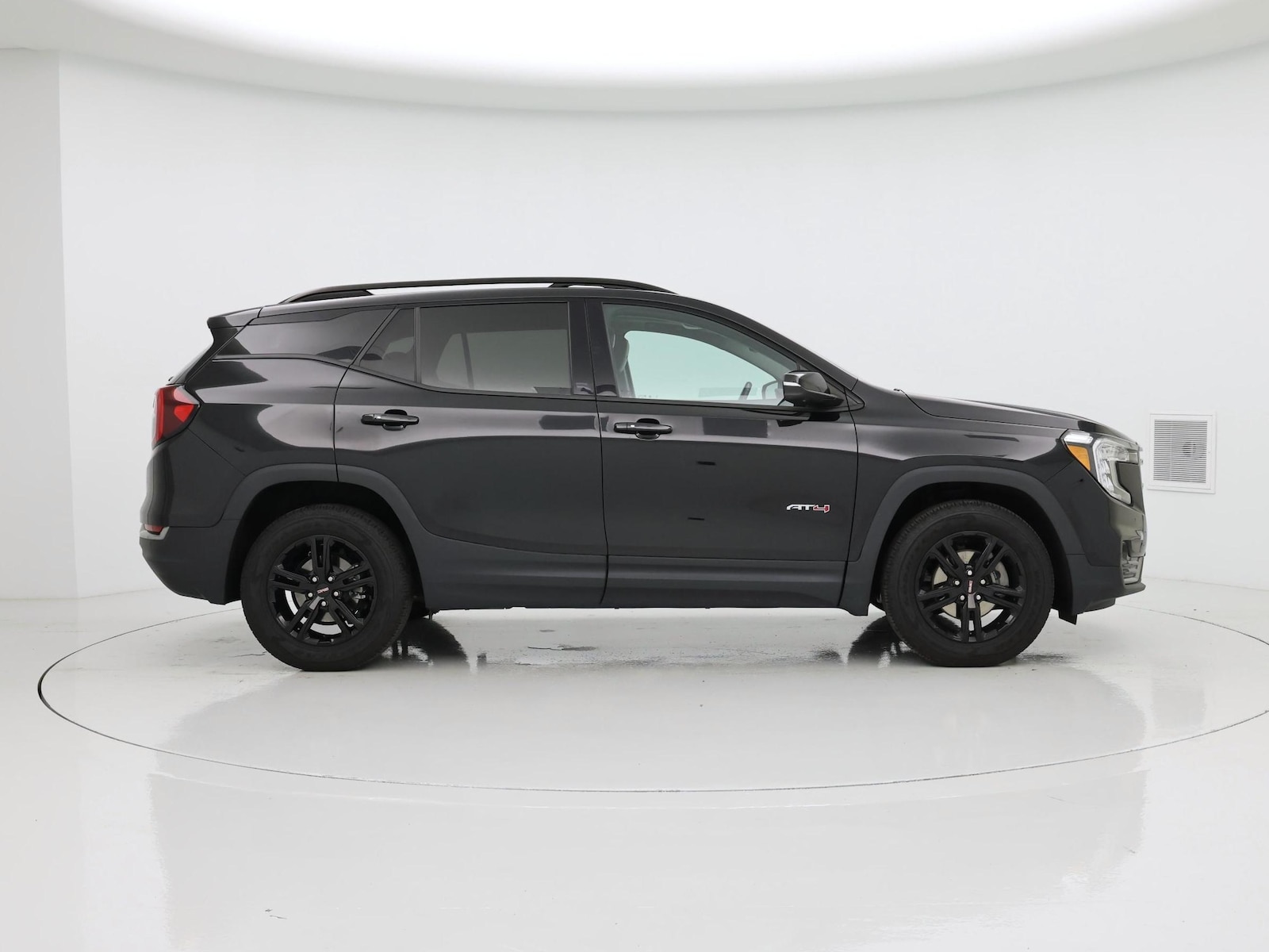 2022 GMC Terrain AT4 - Photo 8