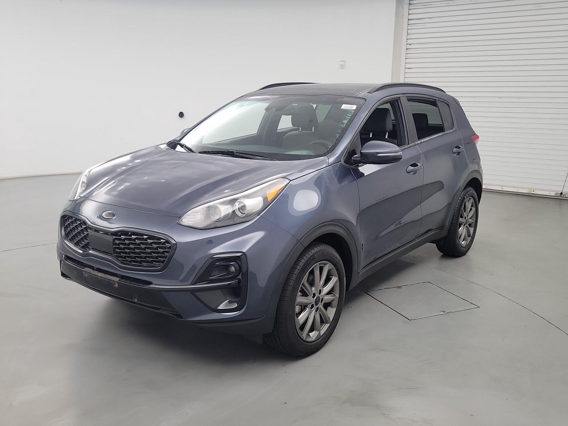 Thumbnail: 2022 Kia Sportage - 3
