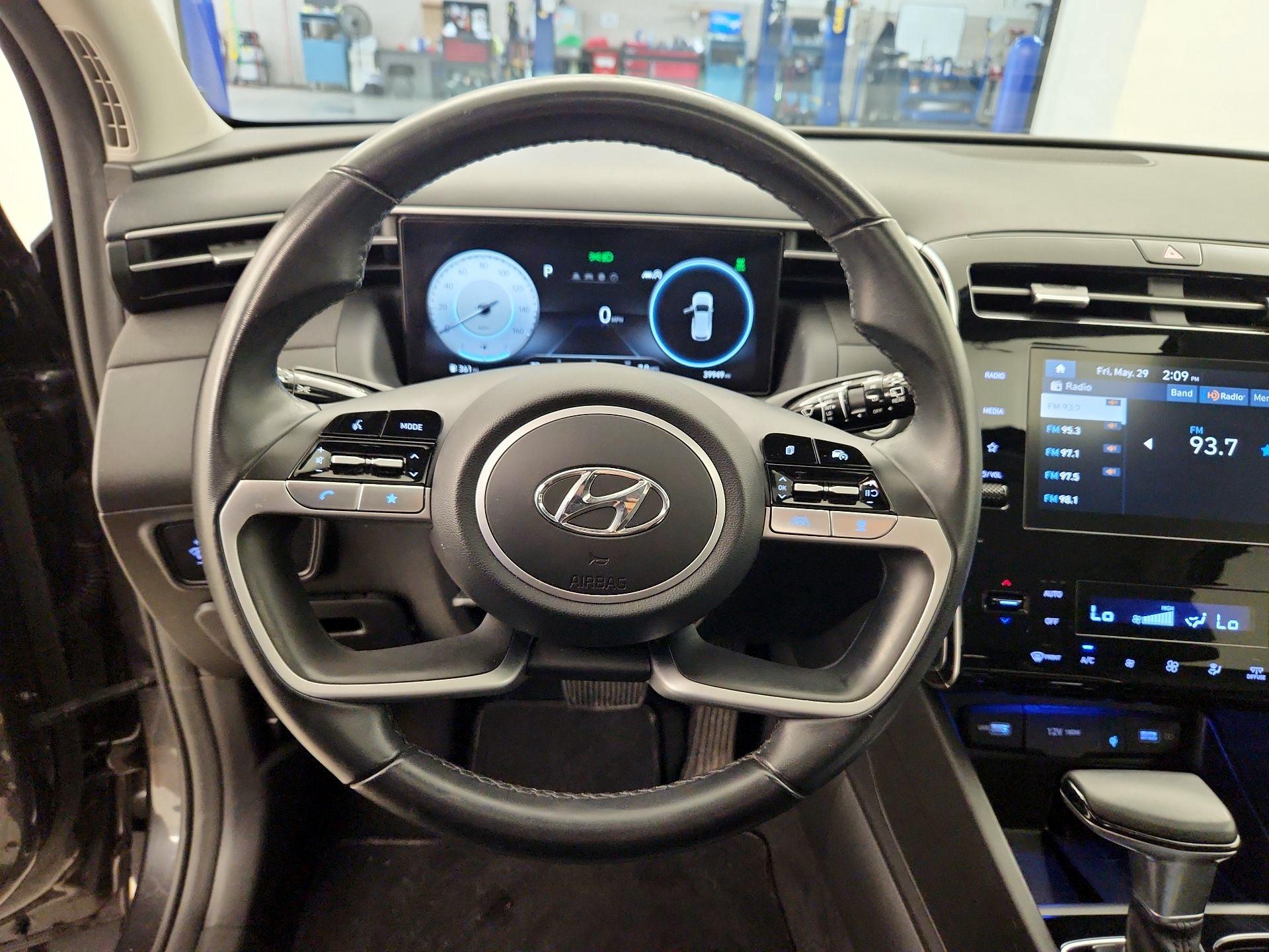 Thumbnail: 2023 Hyundai Tucson - 10