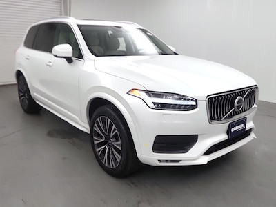 2022 Volvo XC90 T6 Momentum