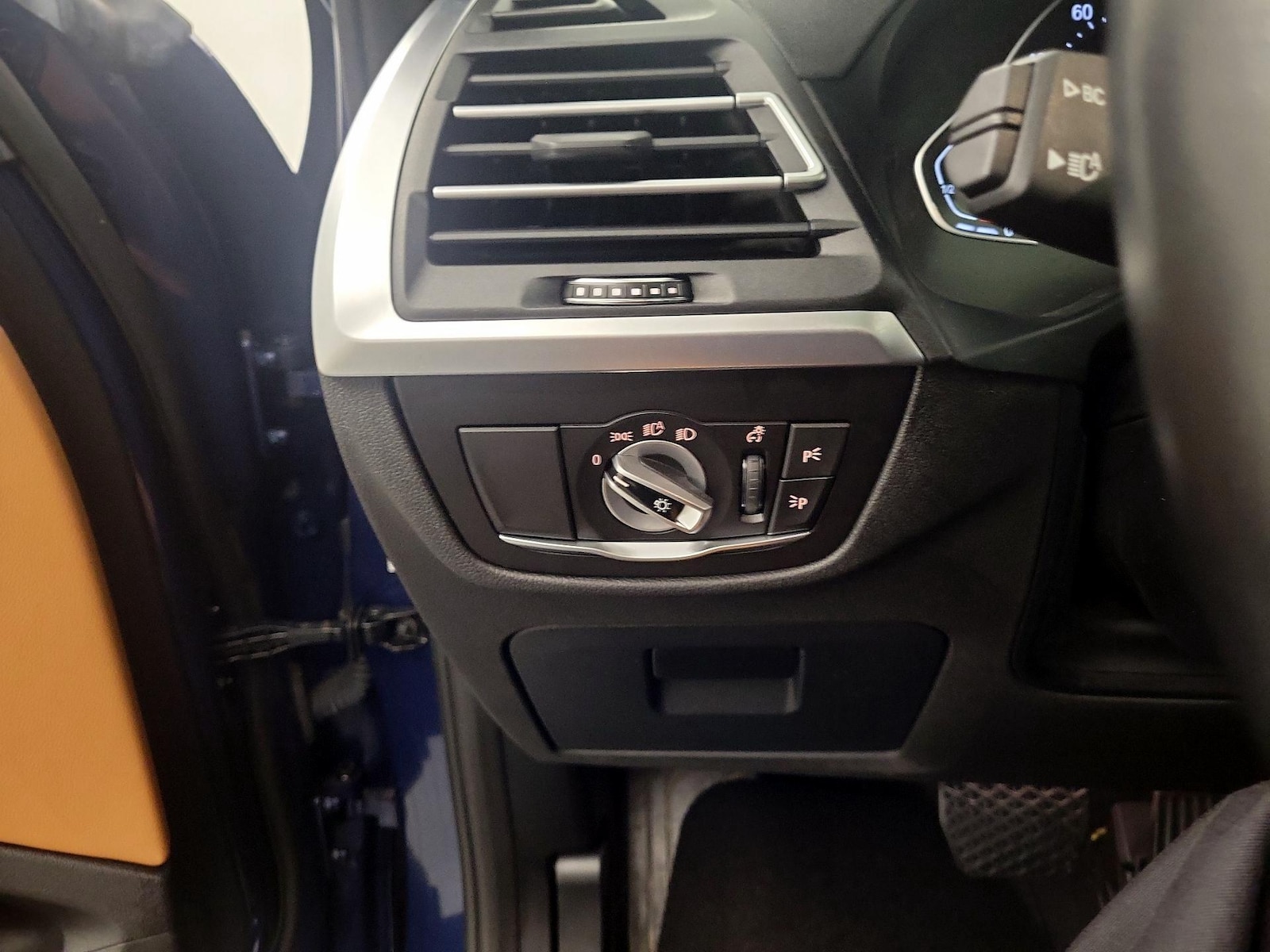 2022 BMW X3 30i - Photo 12