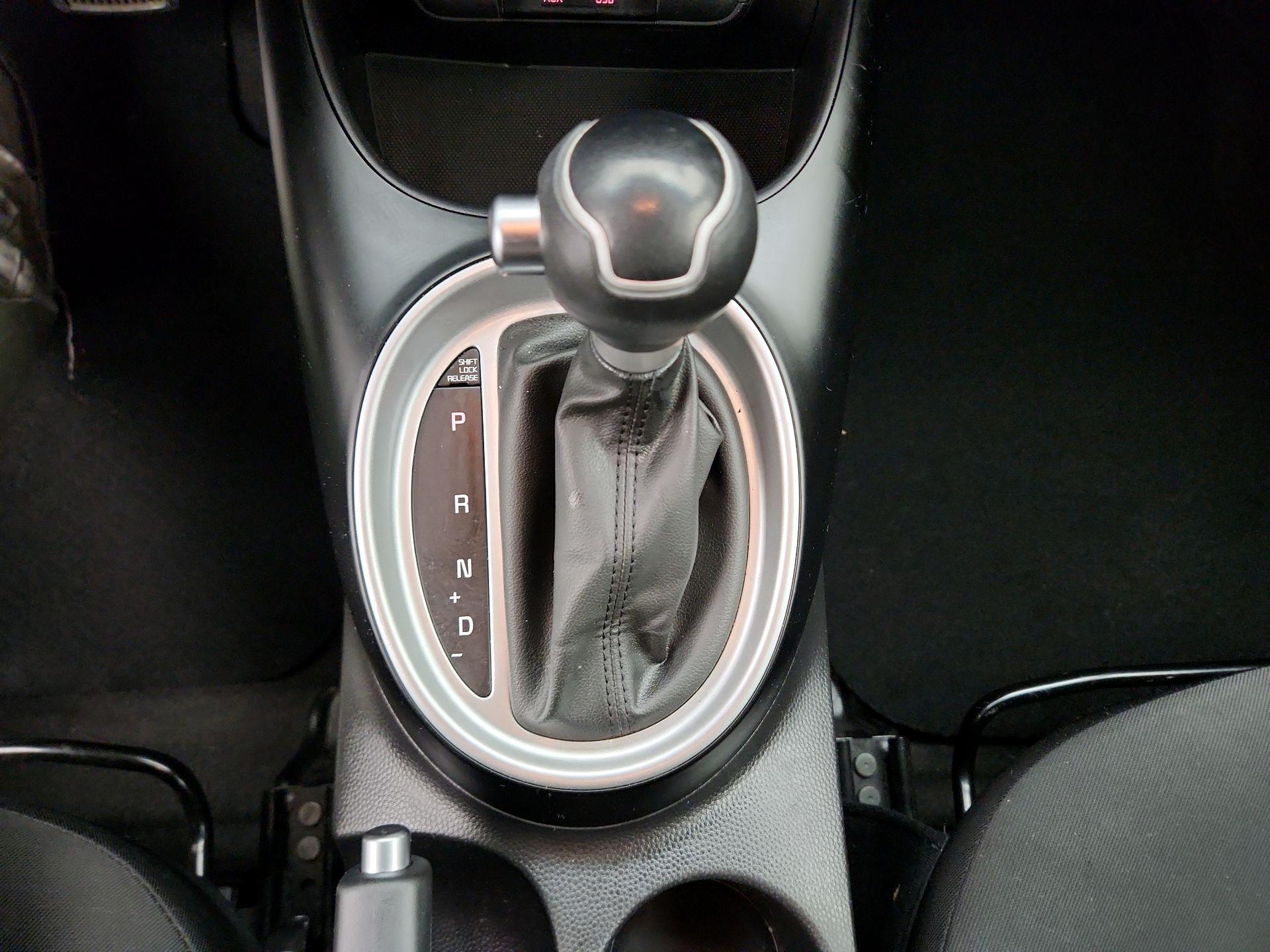 Thumbnail: 2022 Kia Soul - 16