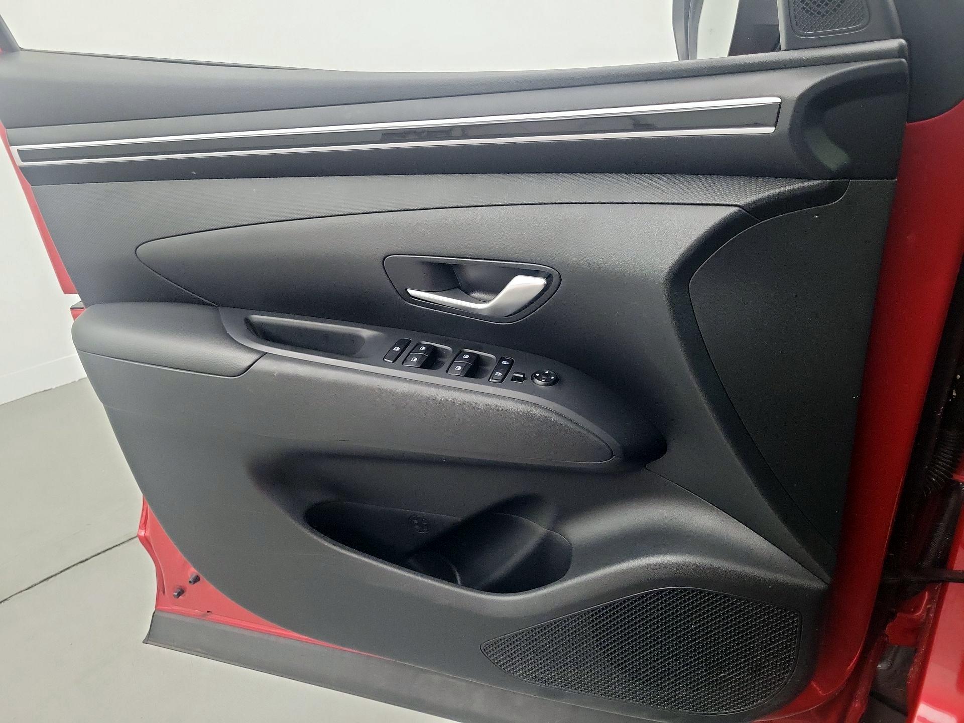 Thumbnail: 2023 Hyundai Tucson - 12