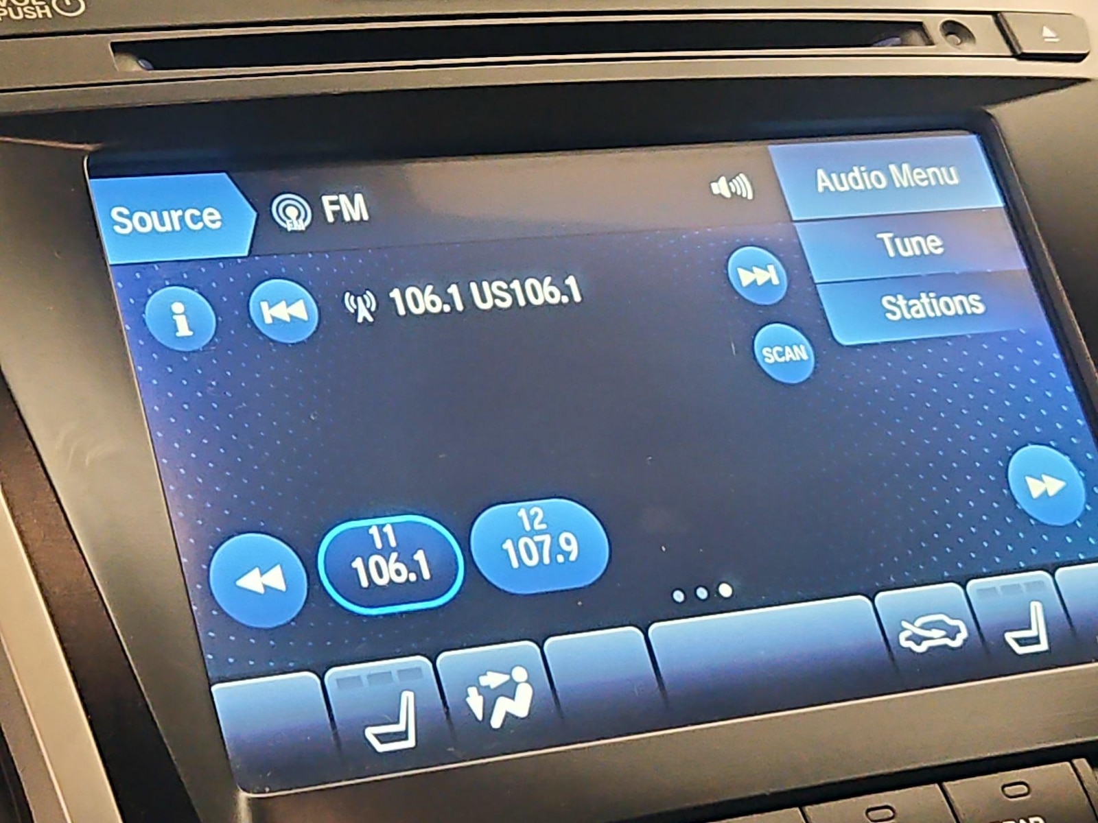 2019 Acura TLX Base - Photo 16