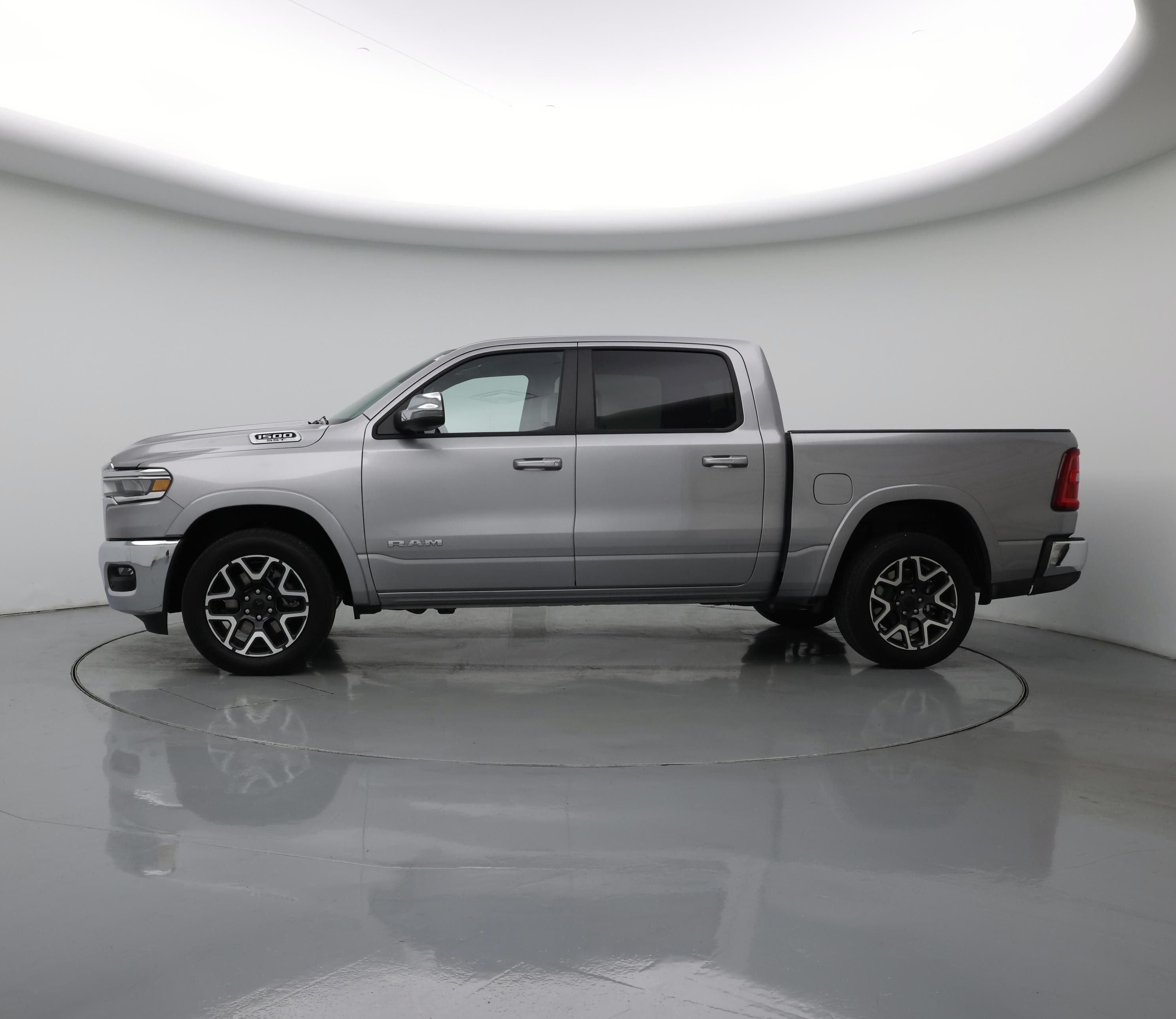 Thumbnail: 2025 RAM 1500 - 3