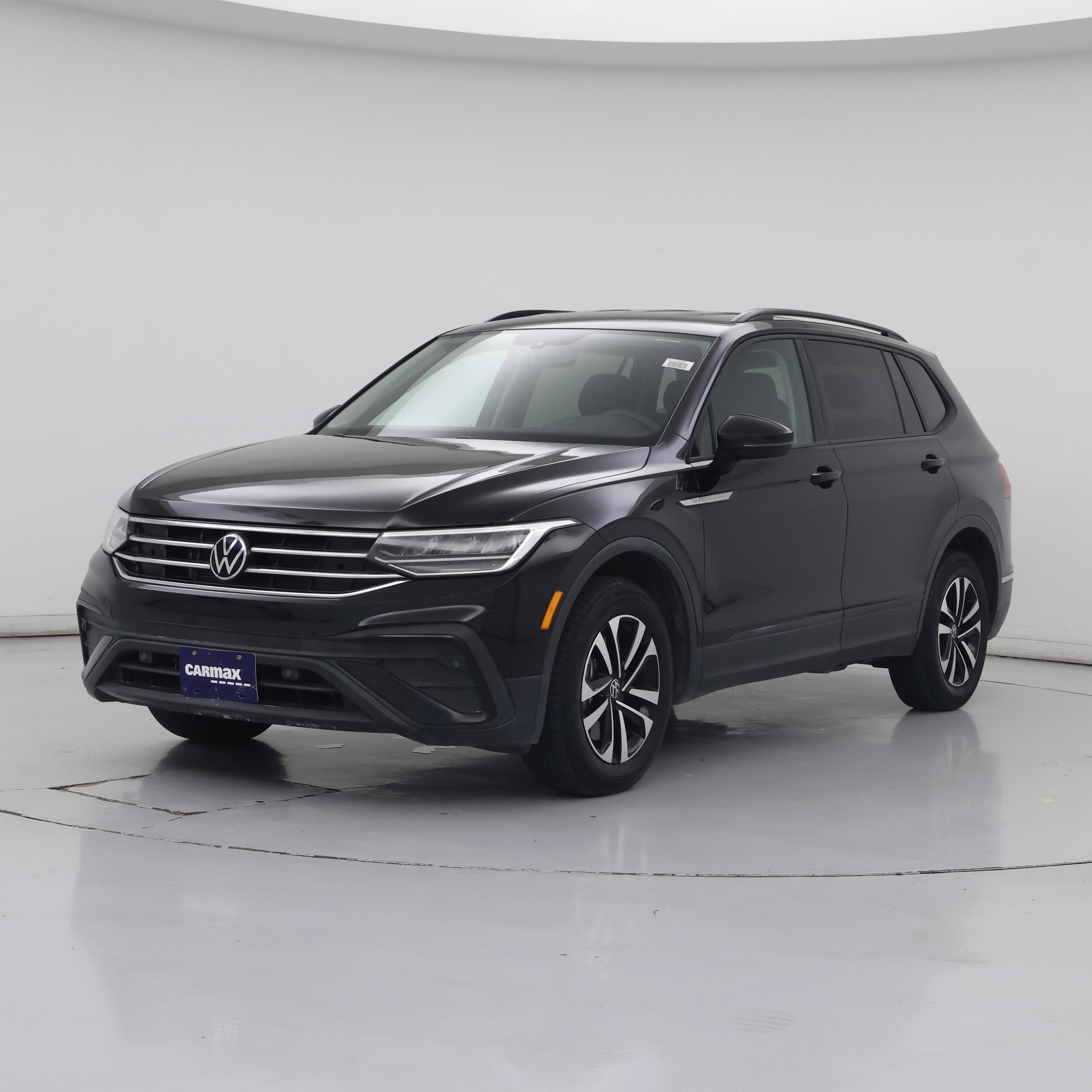 Thumbnail: 2023 Volkswagen Tiguan - 4