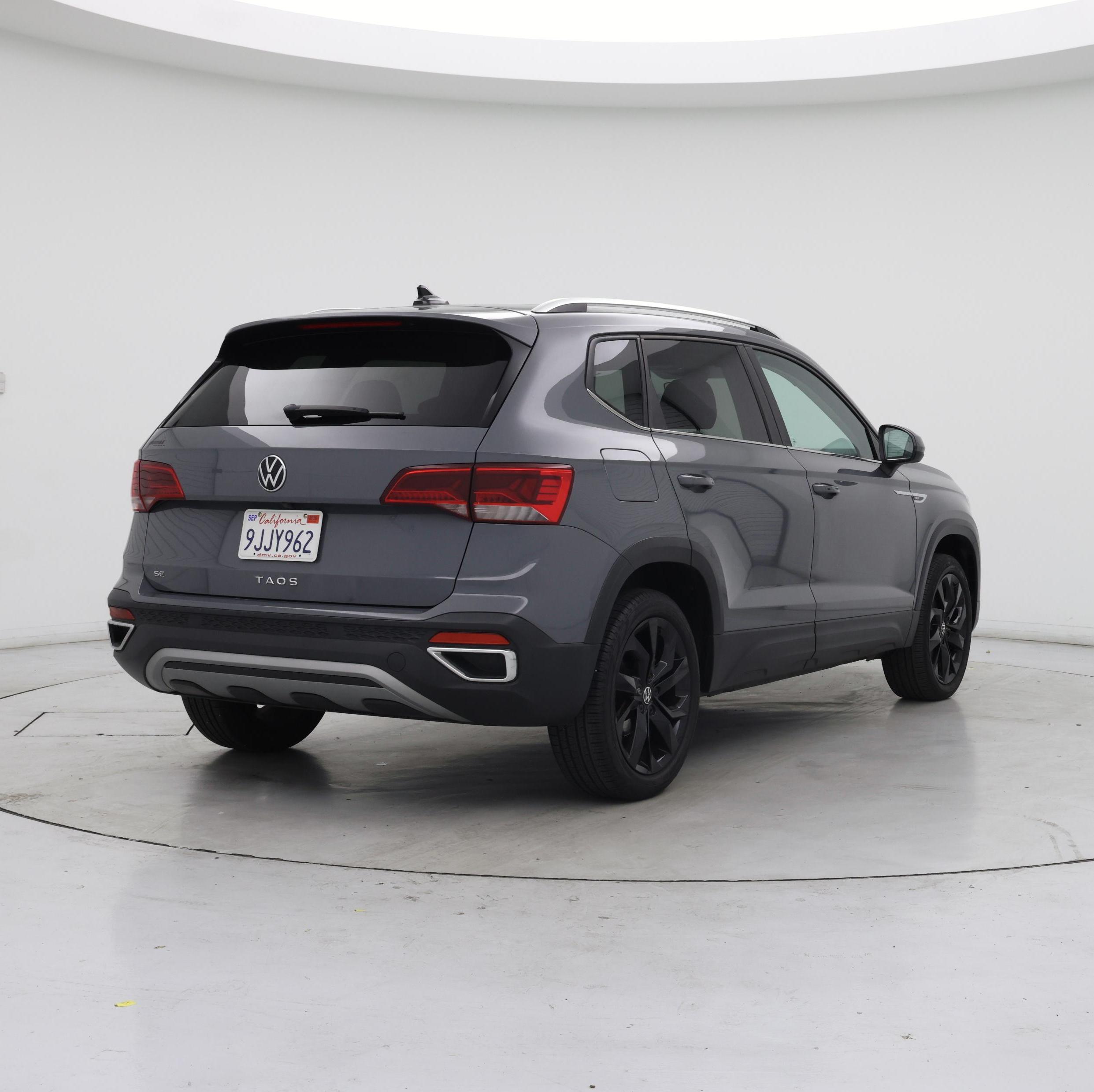 Thumbnail: 2023 Volkswagen Taos - 8