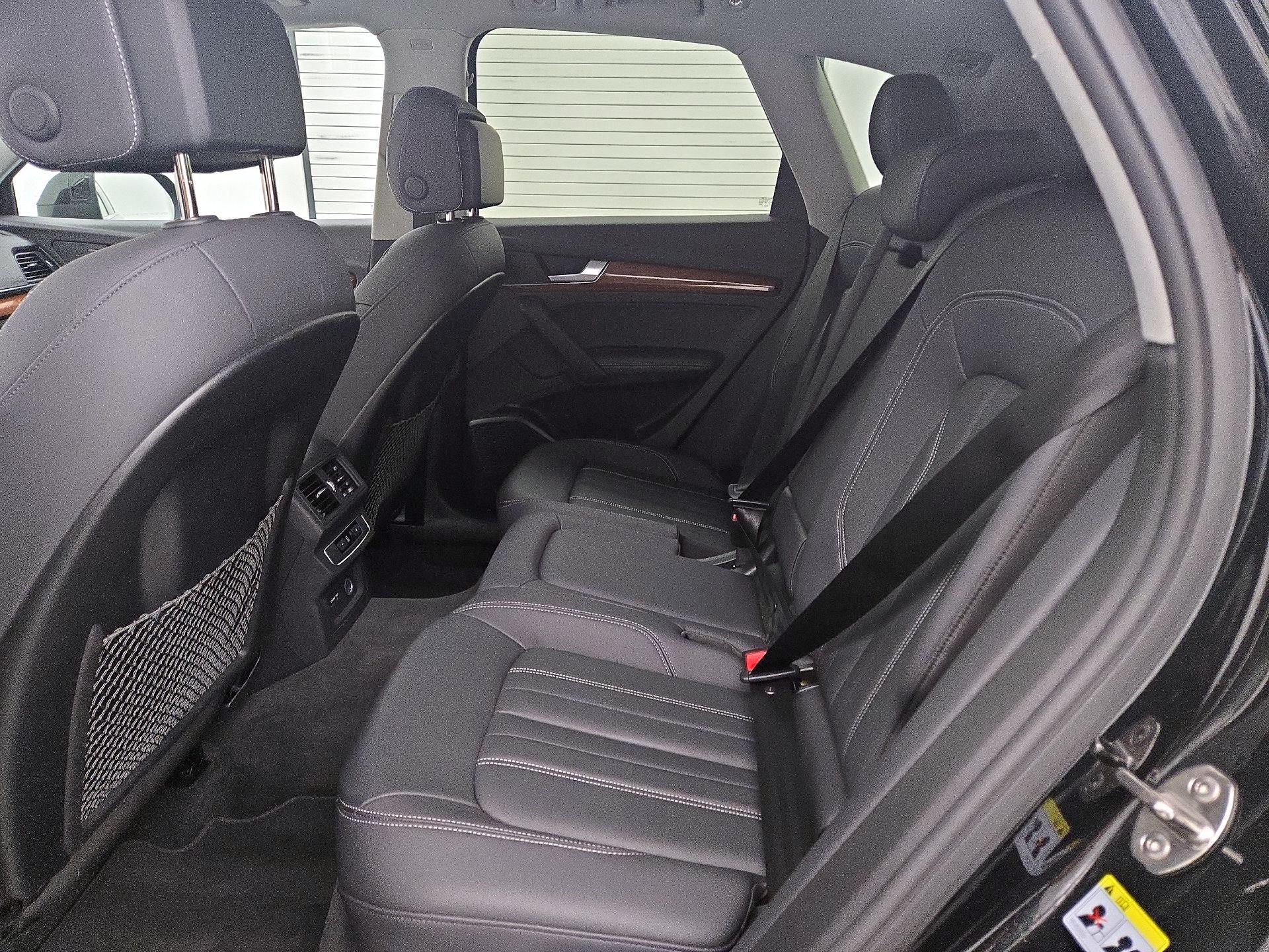 Thumbnail: 2023 Audi Q5 - 20