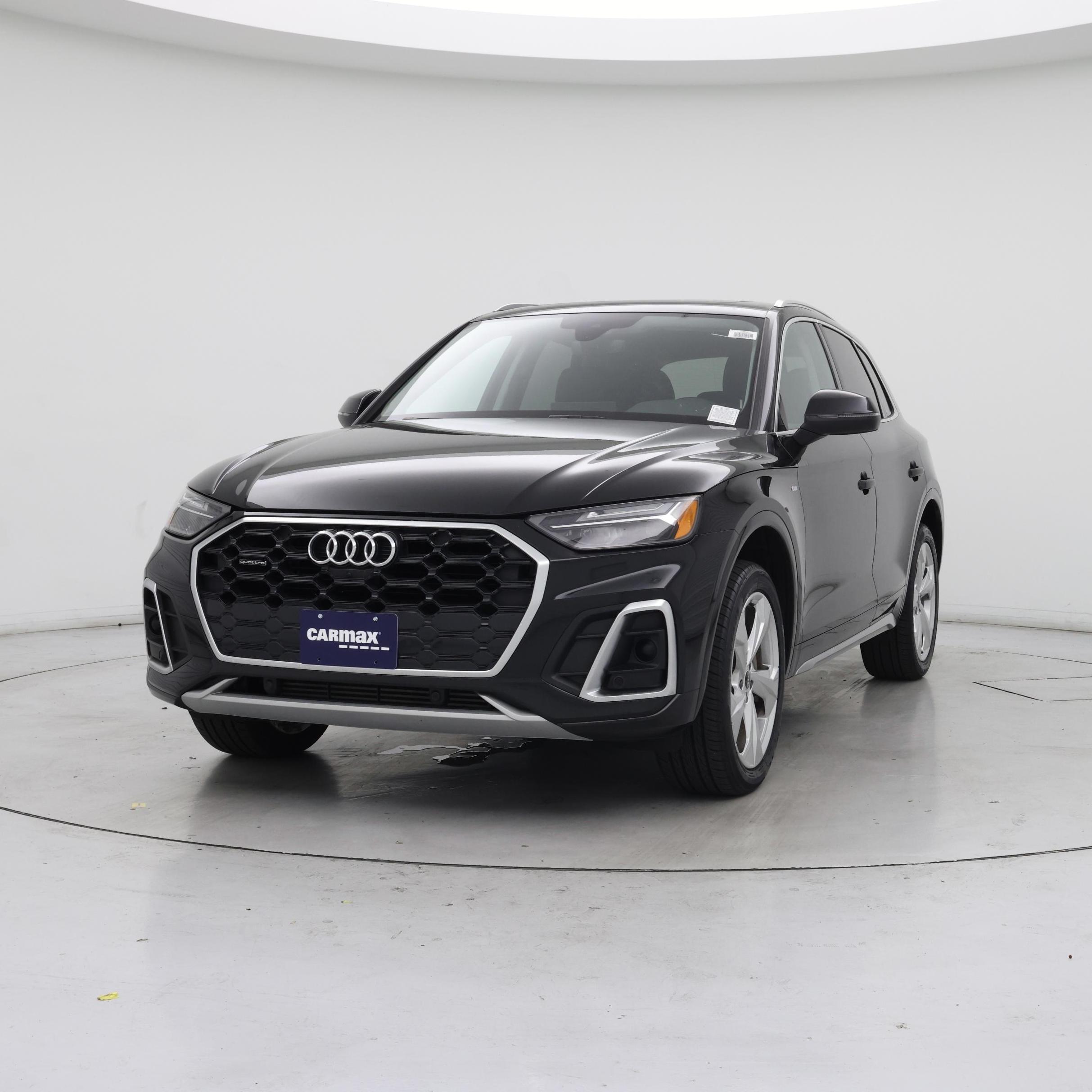 Thumbnail: 2023 Audi Q5 - 4