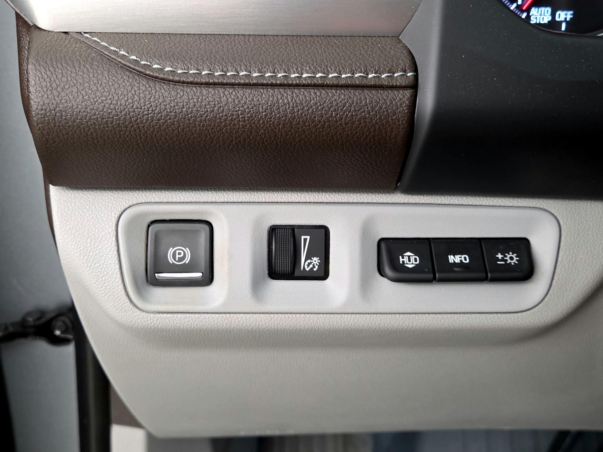 Thumbnail: 2023 GMC Acadia - 13