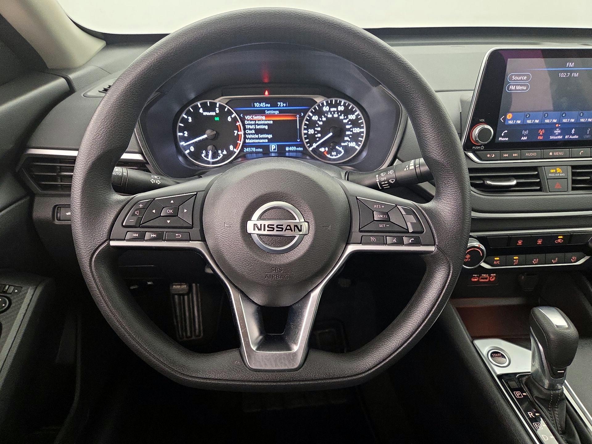 Thumbnail: 2020 Nissan Altima - 10