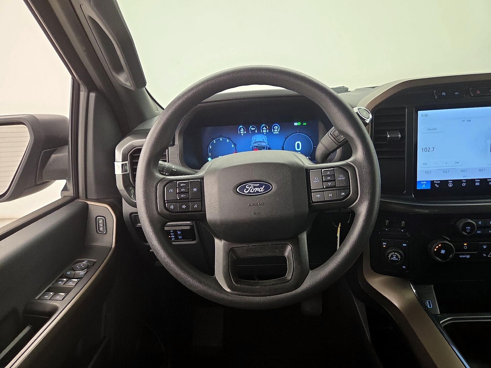 2024 Ford F-150 STX - Photo 11
