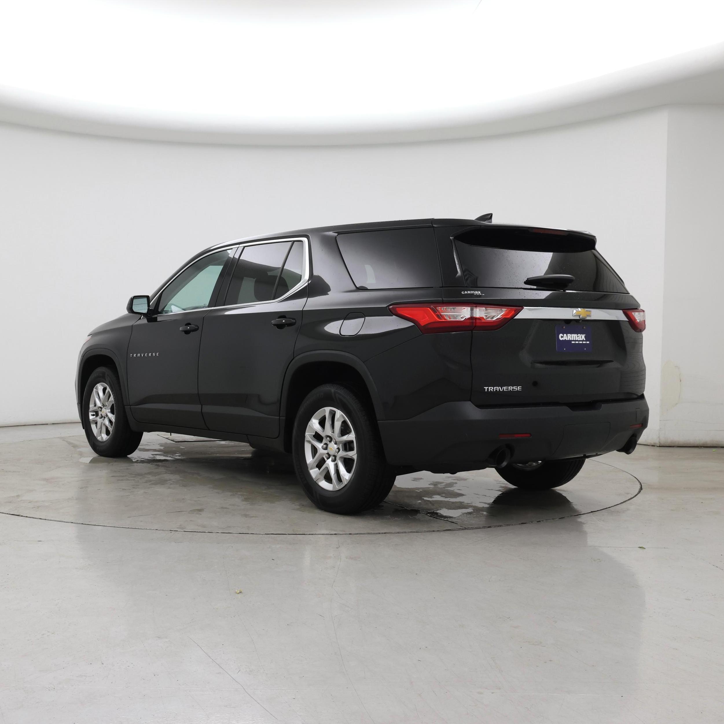Thumbnail: 2020 Chevrolet Traverse - 2