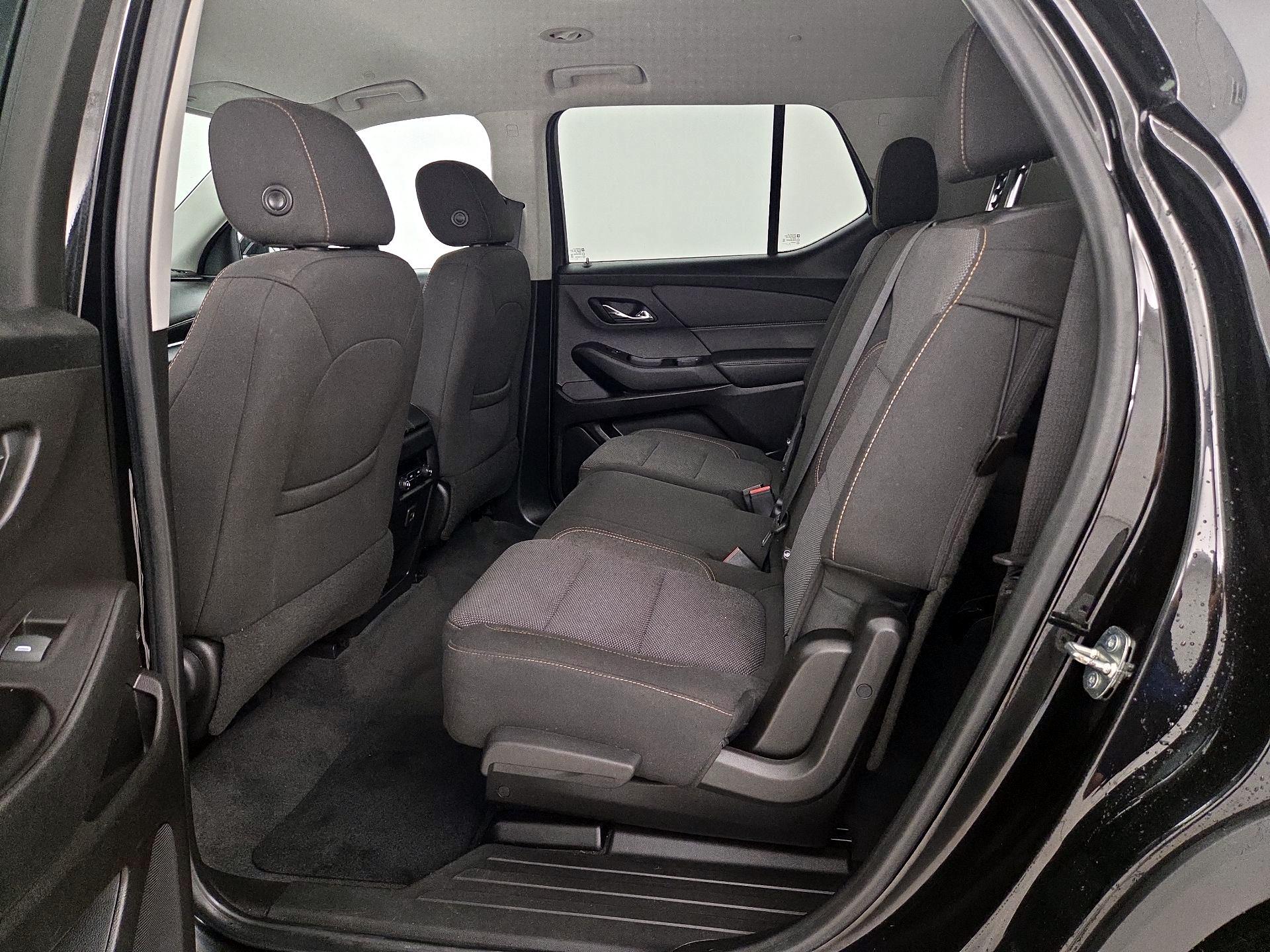 Thumbnail: 2020 Chevrolet Traverse - 19