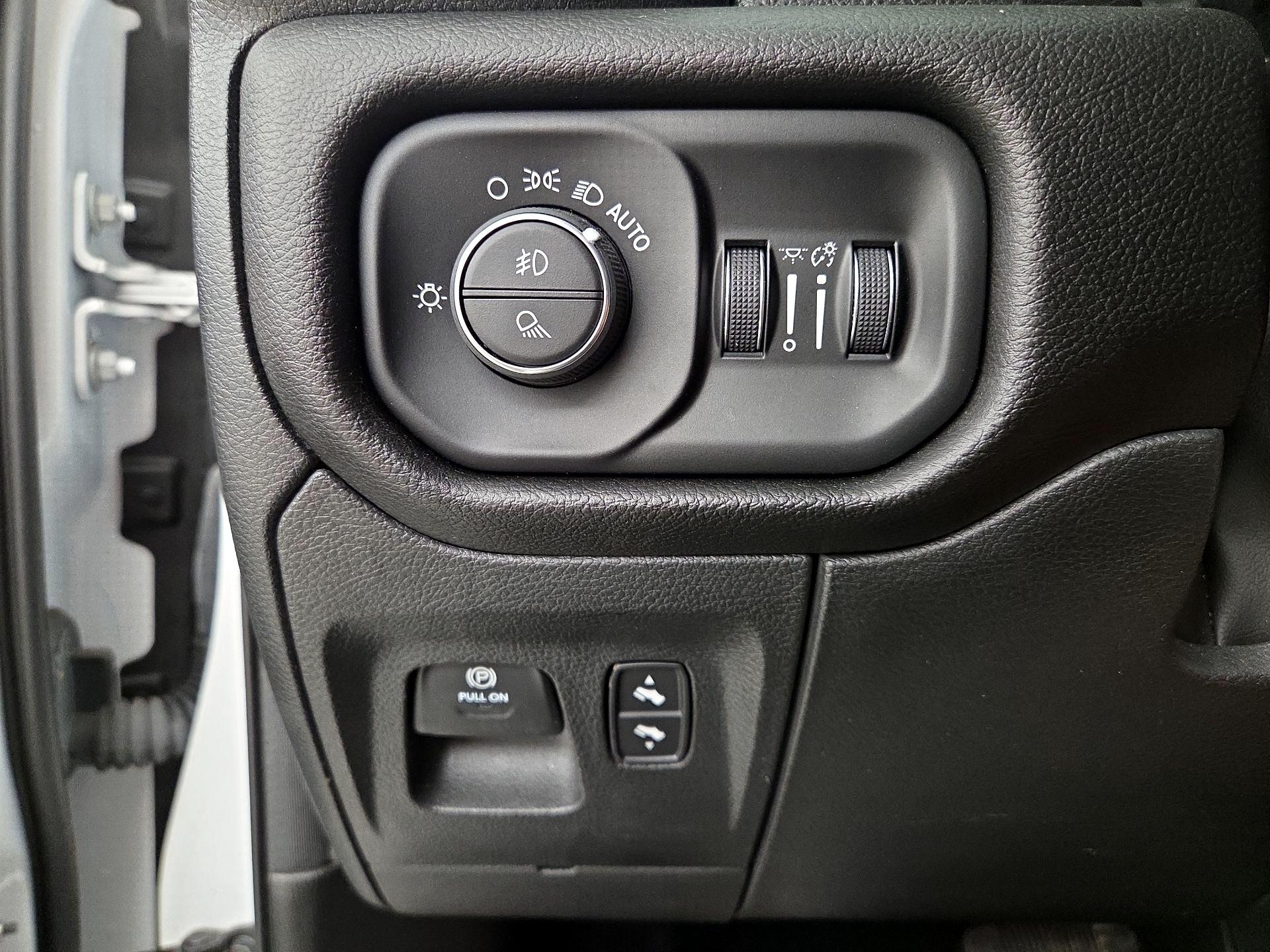 Thumbnail: 2023 RAM 1500 - 13