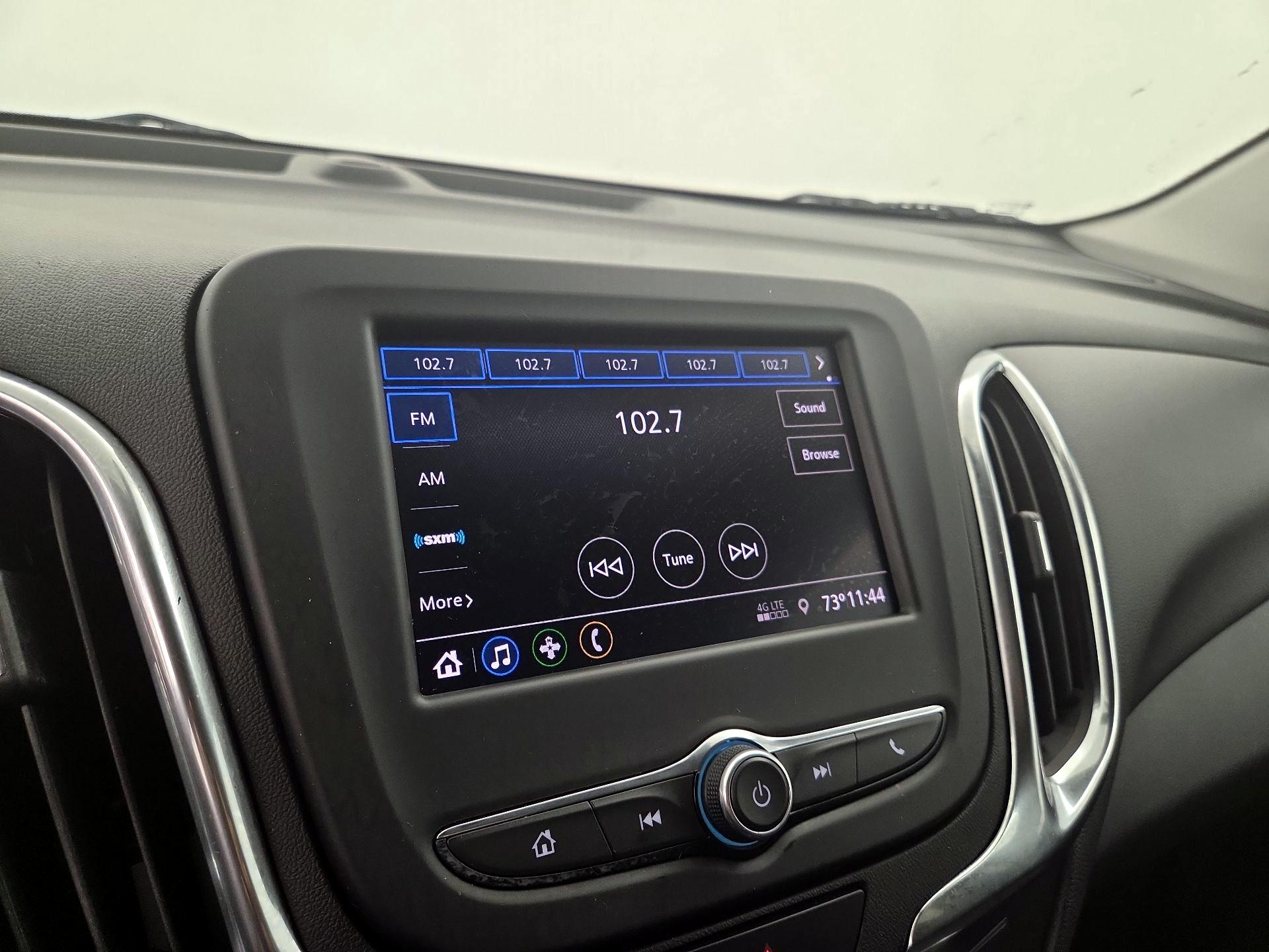 Thumbnail: 2020 Chevrolet Equinox - 15
