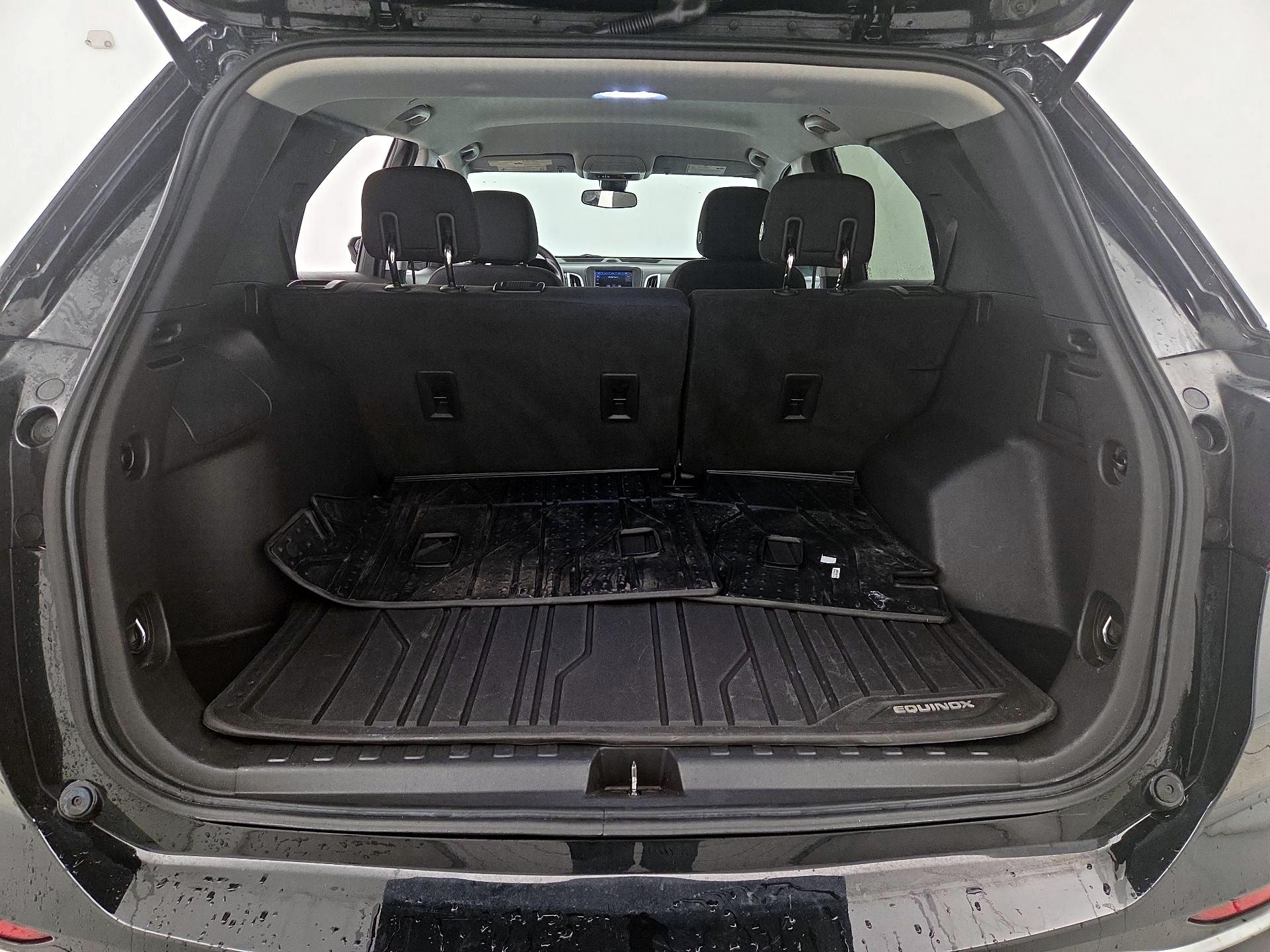 Thumbnail: 2020 Chevrolet Equinox - 20