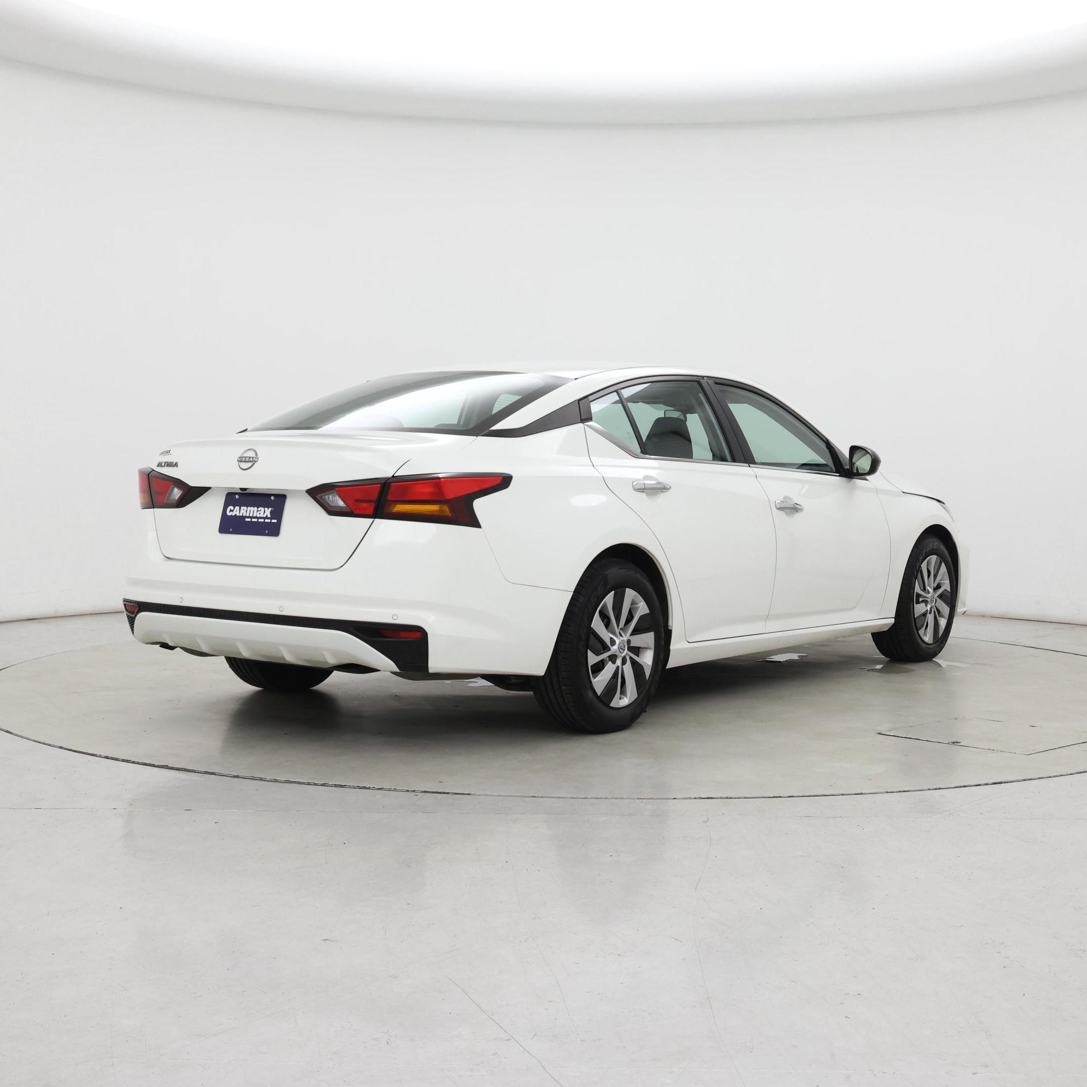 Thumbnail: 2024 Nissan Altima - 8