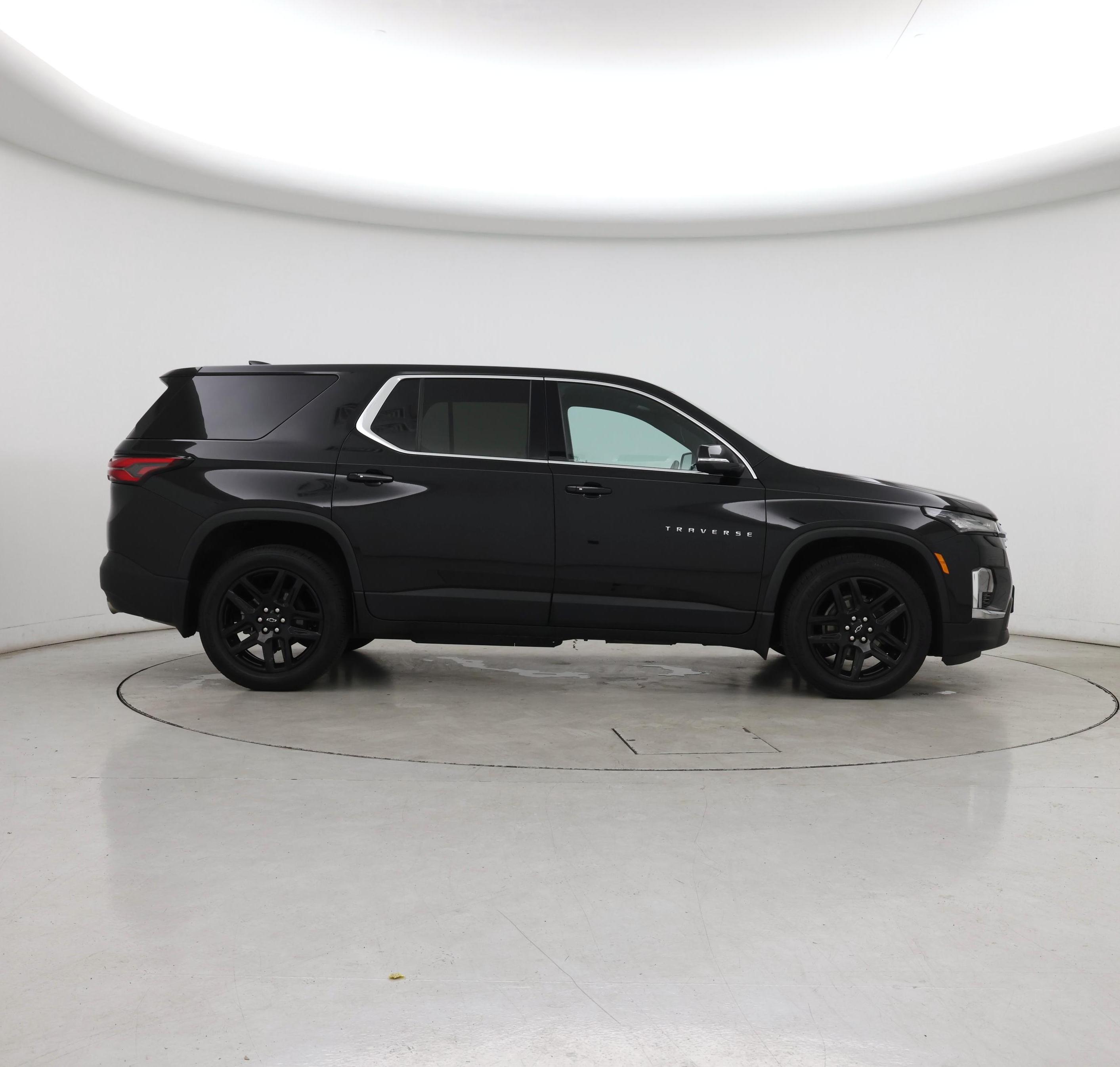 Thumbnail: 2023 Chevrolet Traverse - 7