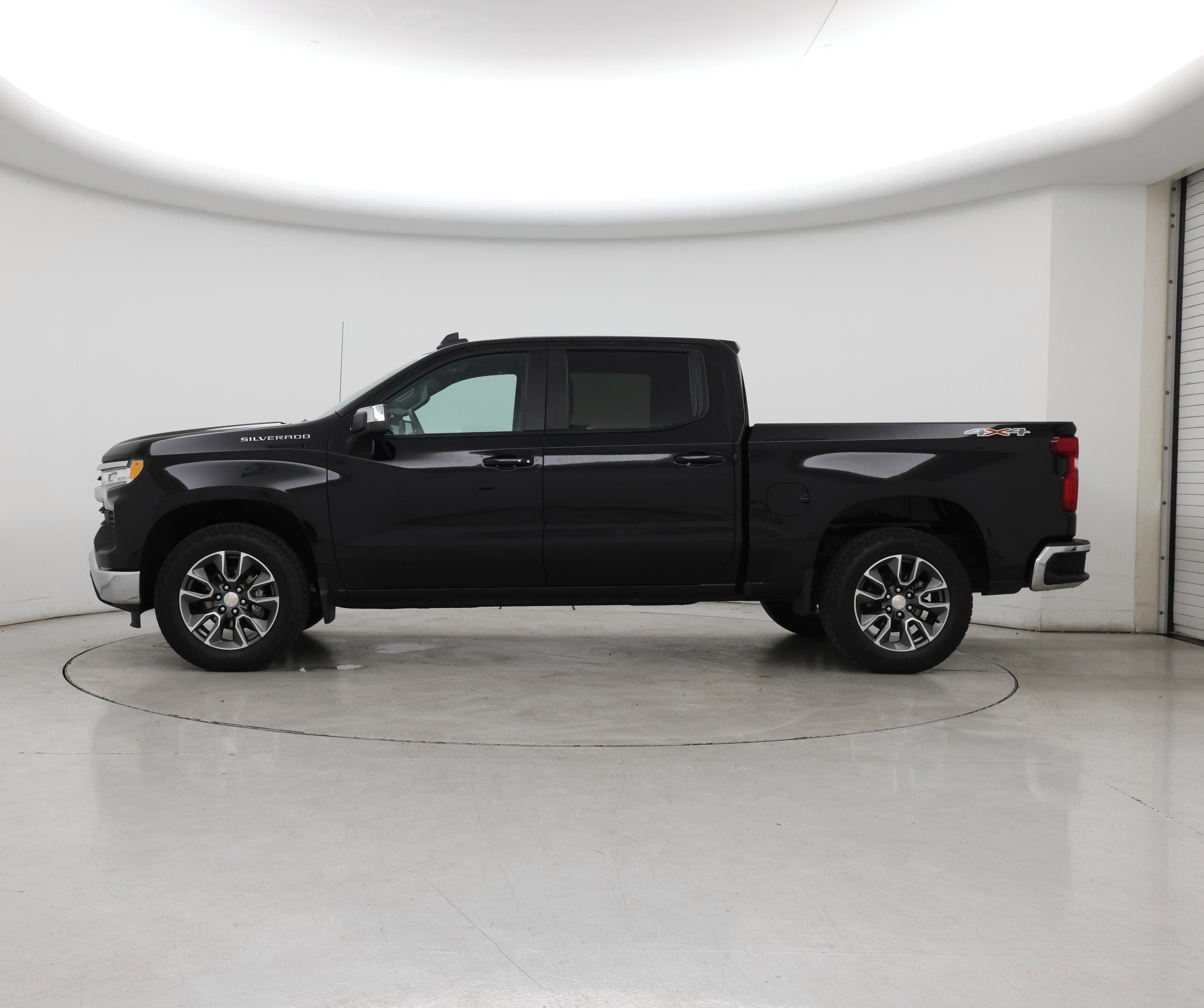 Thumbnail: 2024 Chevrolet Silverado 1500 - 3